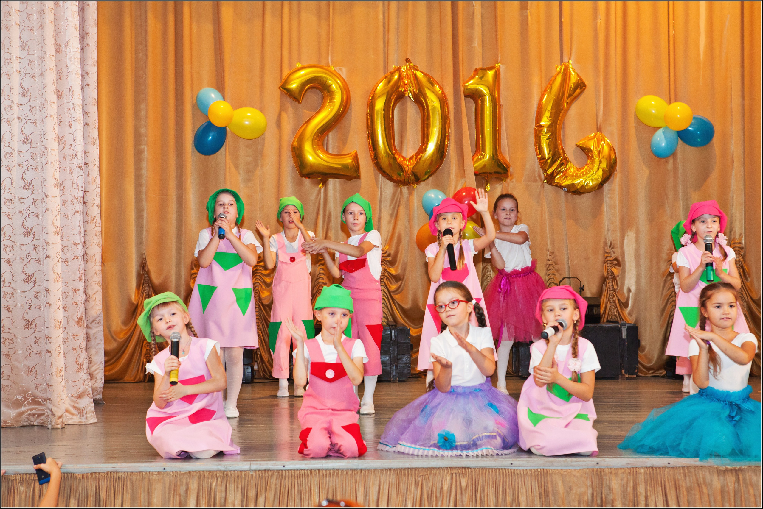 Выступление коллектива Дежавю. Фото и видео Москва, Московский. Свадебный фотограф, видеограф, фотосессии, видеосъемка