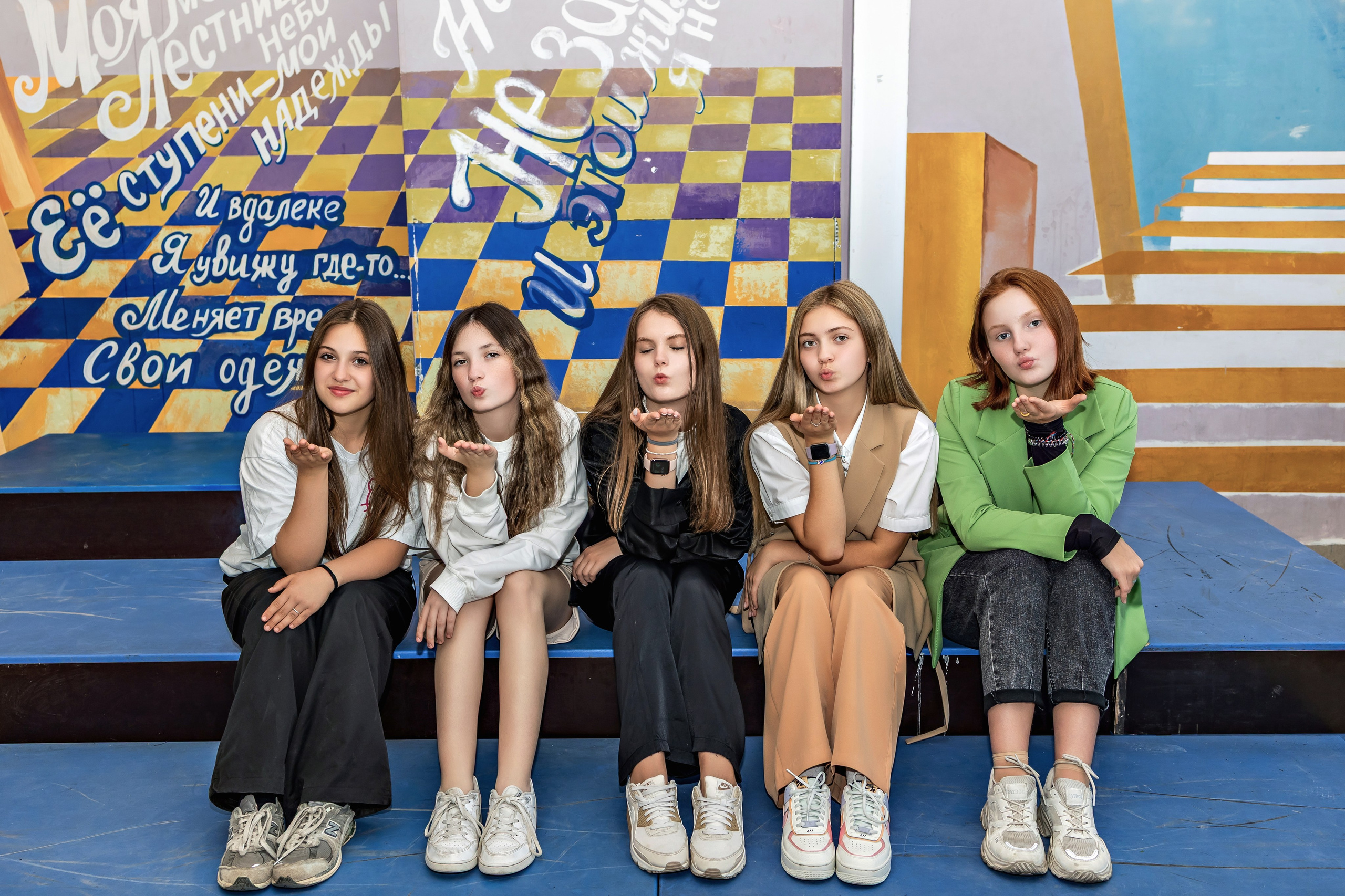 ГАЛЕРЕЯ старшая и средняя школа. Фото и видео Москва. Свадебный фотограф, видеограф, фотосессии, видеосъемка