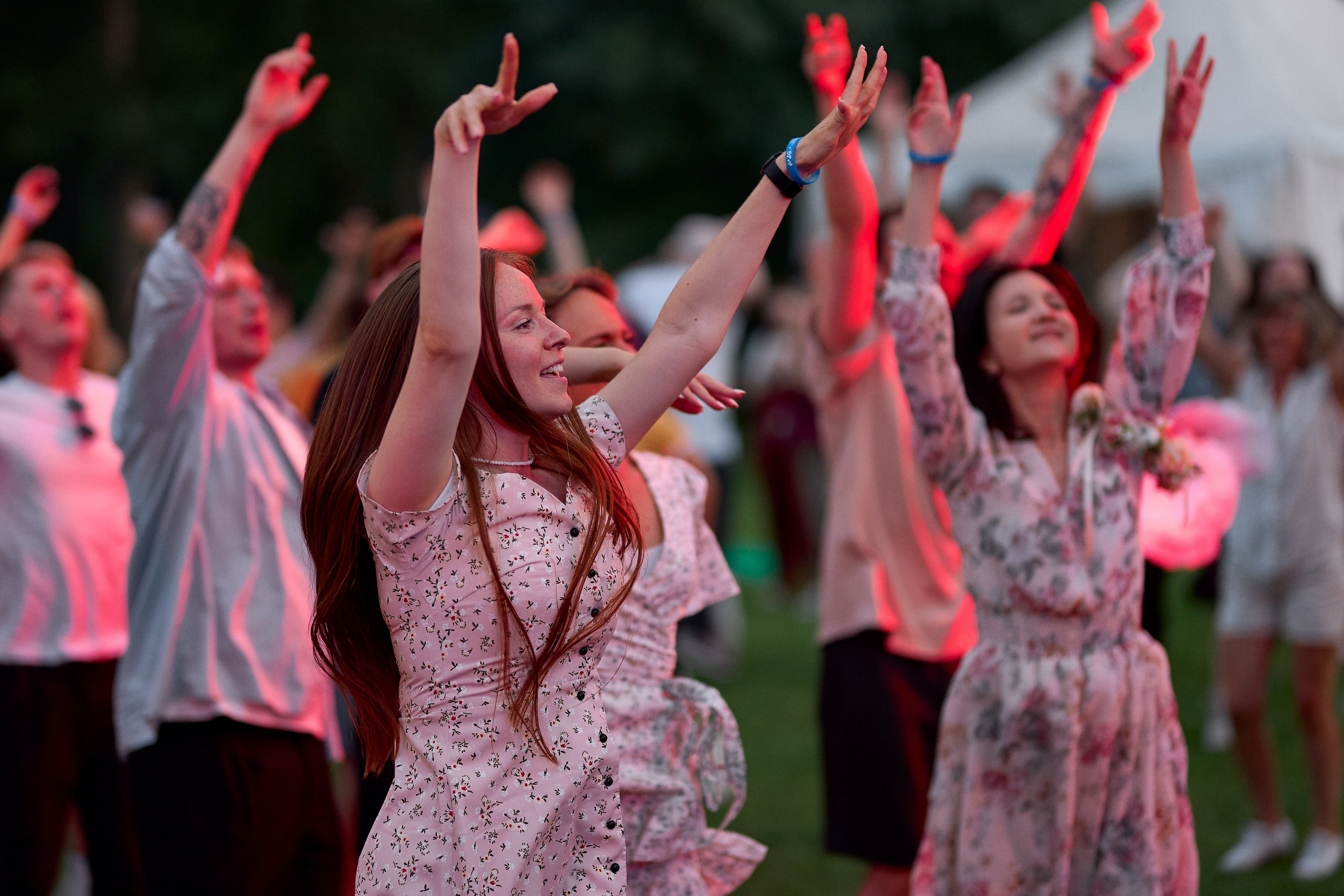 ЛЕТНИЕ ГУЛЯНИЯ LESTA