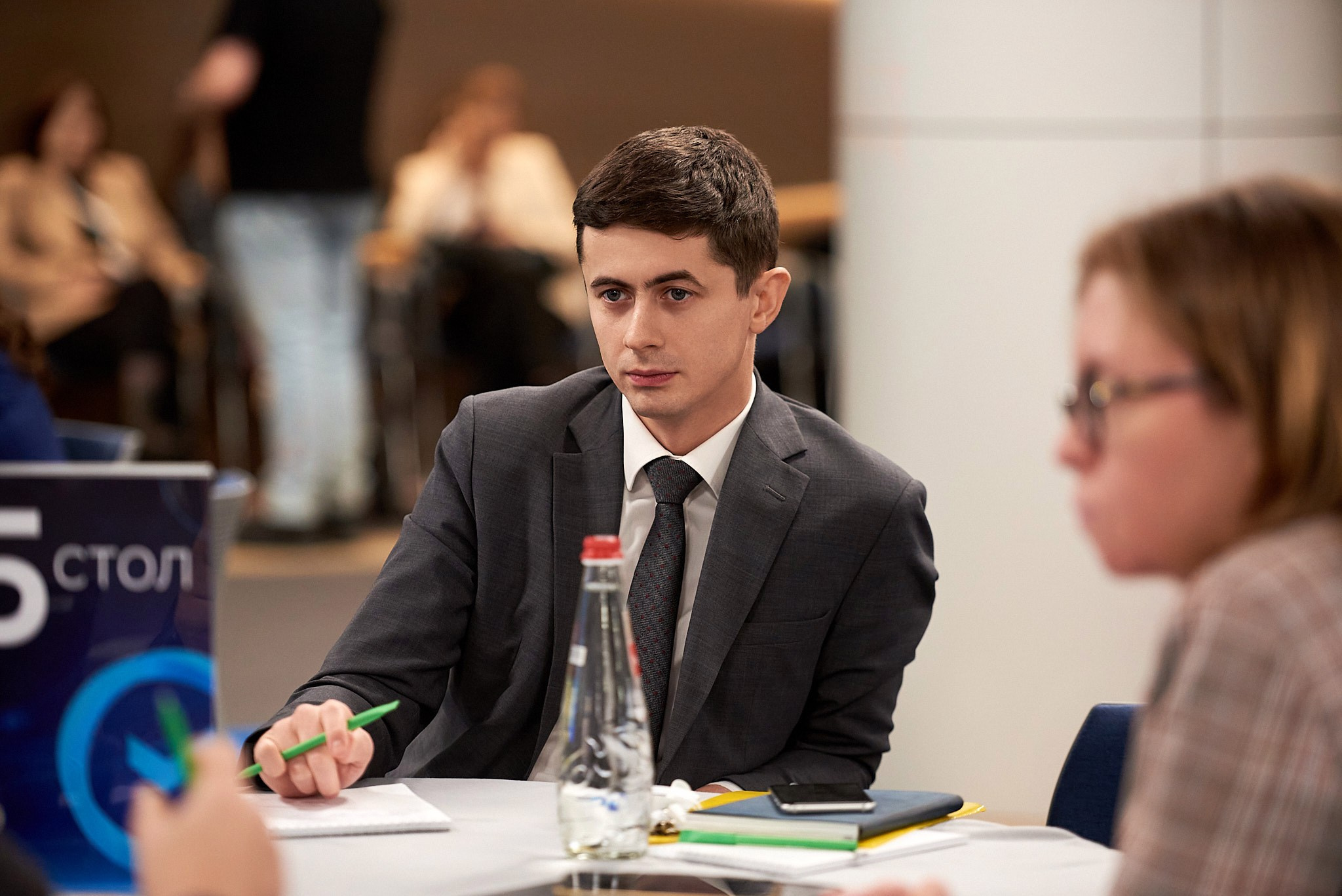 Дизайн-сессия ИИ трансформации Санкт-Петербурга. Иван Ступа, репортажный фотограф в Санкт-Петербурге и Ленинградской области