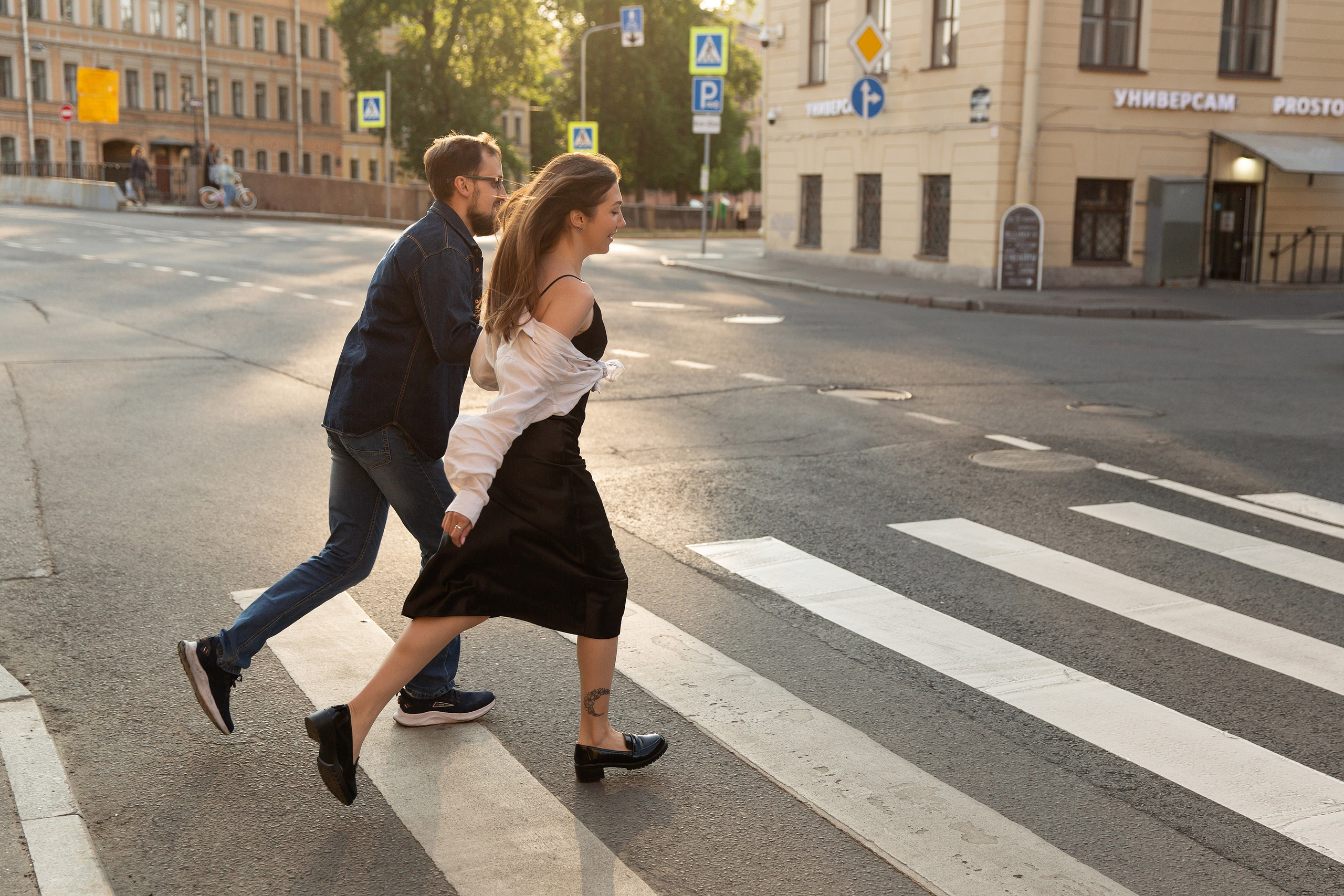 Фотосессия истории любви в центре Петербурга. Свадебный и портретный фотограф в Санкт-Петербурге Надежда Чечулина