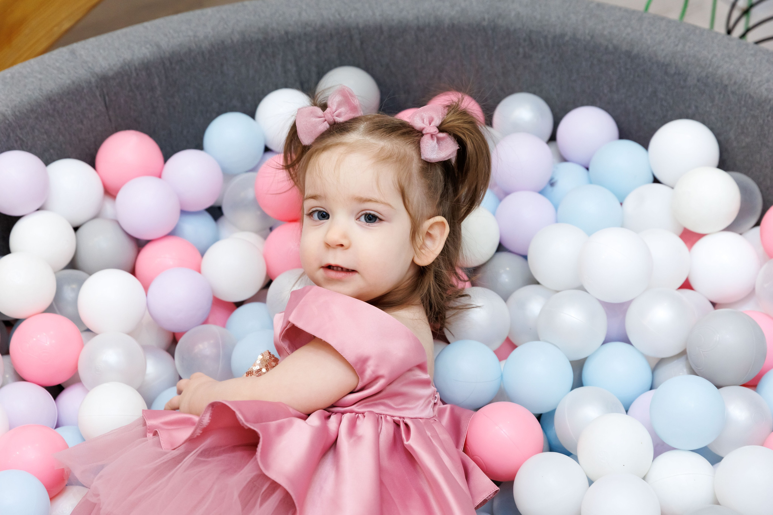 Клуб семейных развлечений Гости. Фотограф Новосибирск — Наталья Гресь