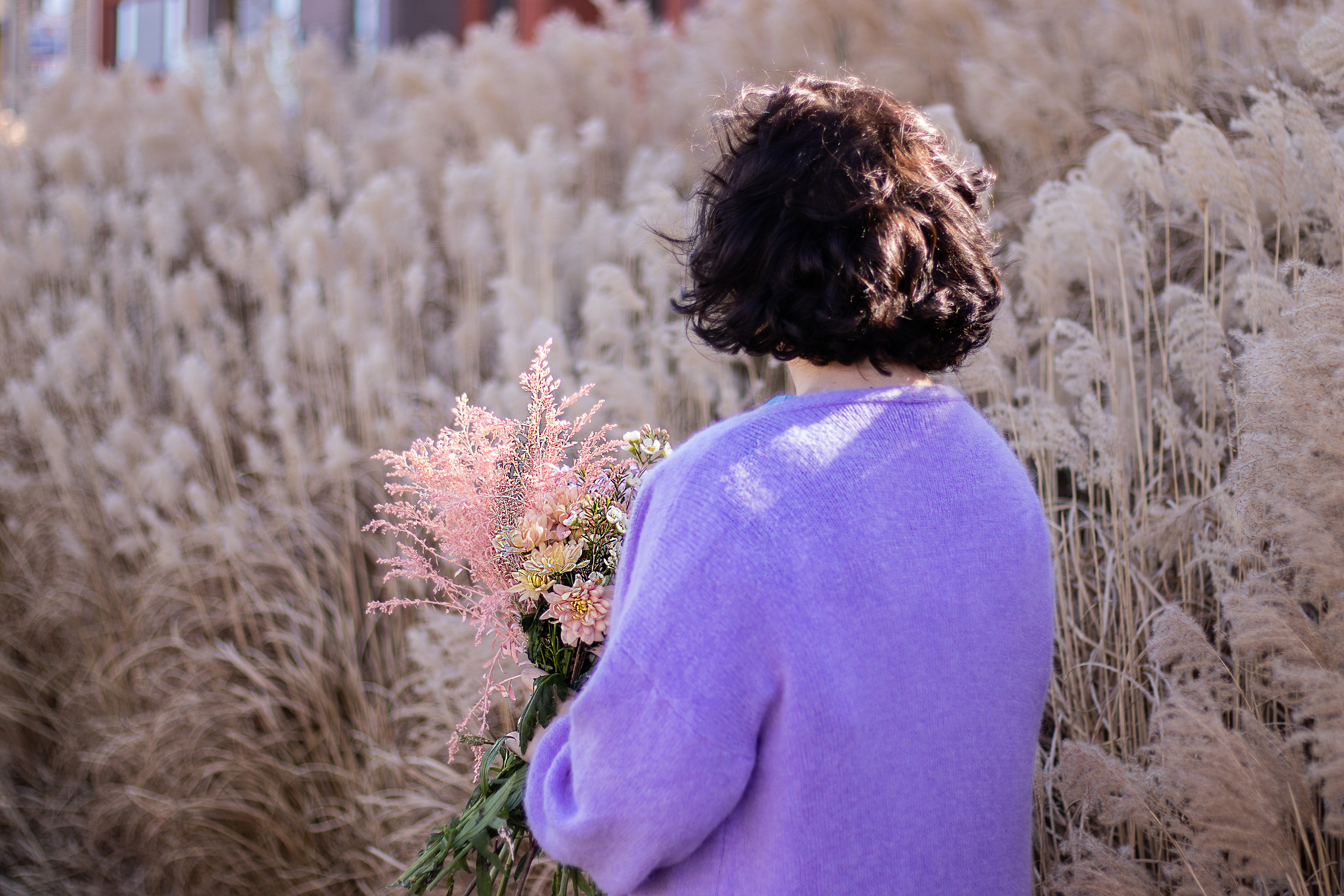 Flower dreams, Seda’s spring photoshoot. Family, Children and Business photographer in Belgium
