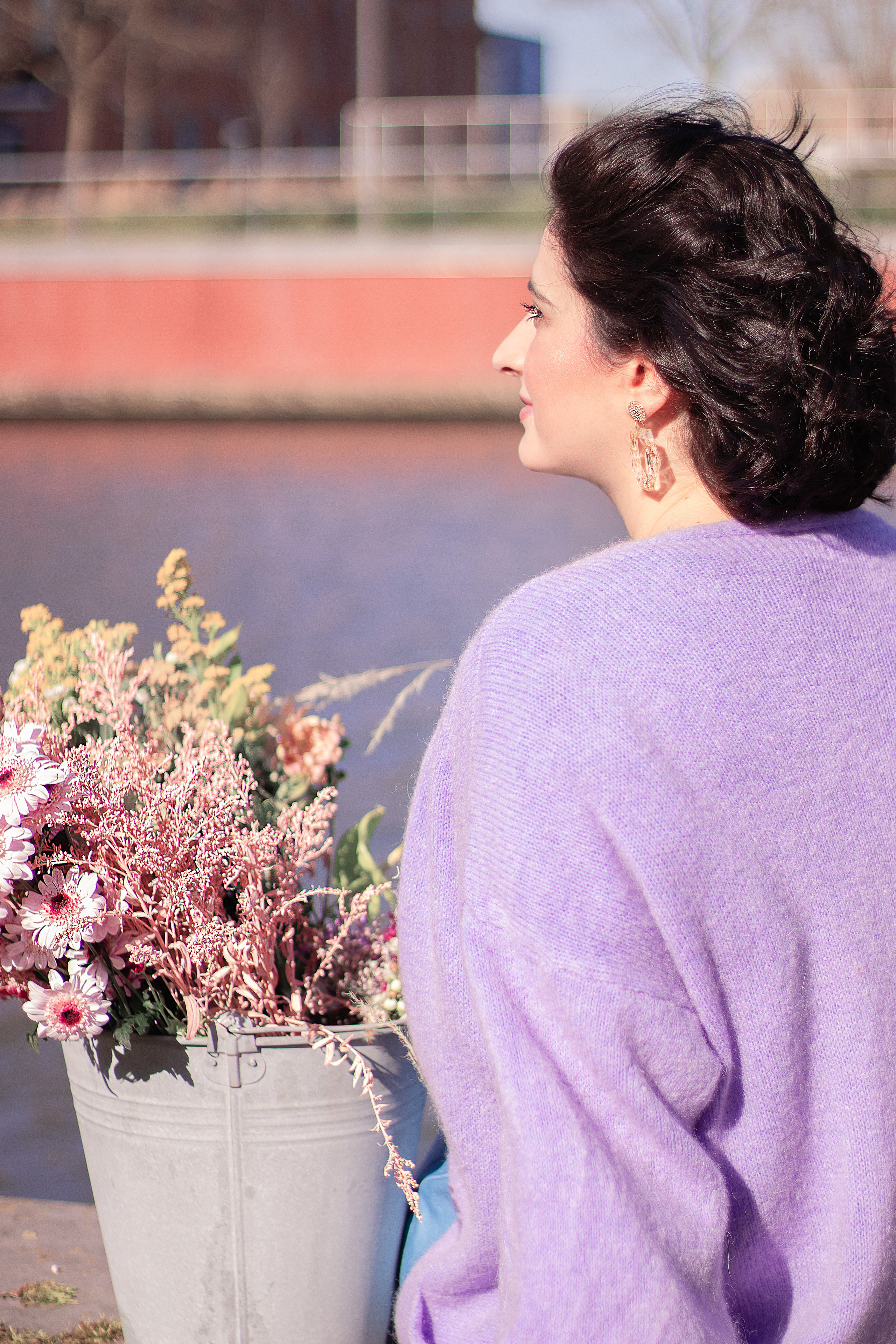 Flower dreams, Seda’s spring photoshoot. Family, Children and Business photographer in Belgium