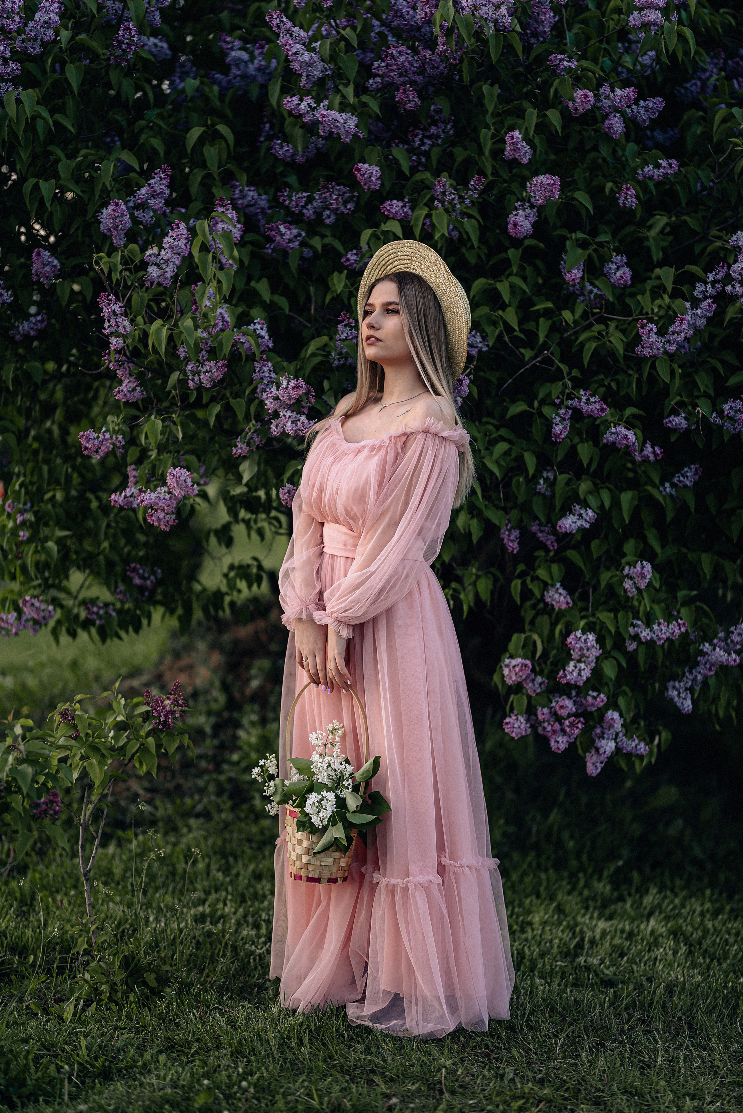 Фотосессия «Аромат весны» в Коломенском парке. Портретный фотограф Москва Светлана Кашура