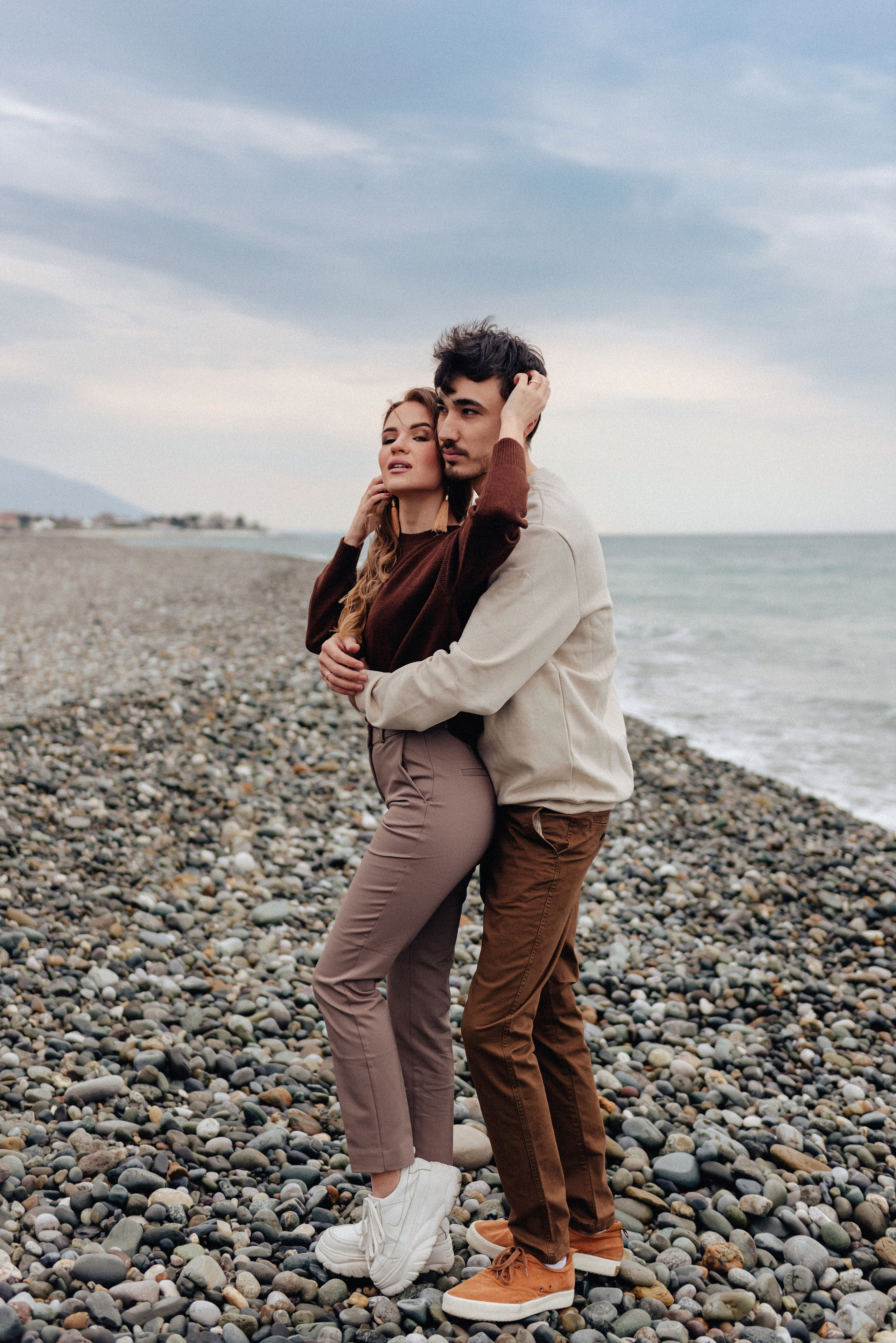 Фотосессия на рассвете у моря. Портретный фотограф Москва Светлана Кашура