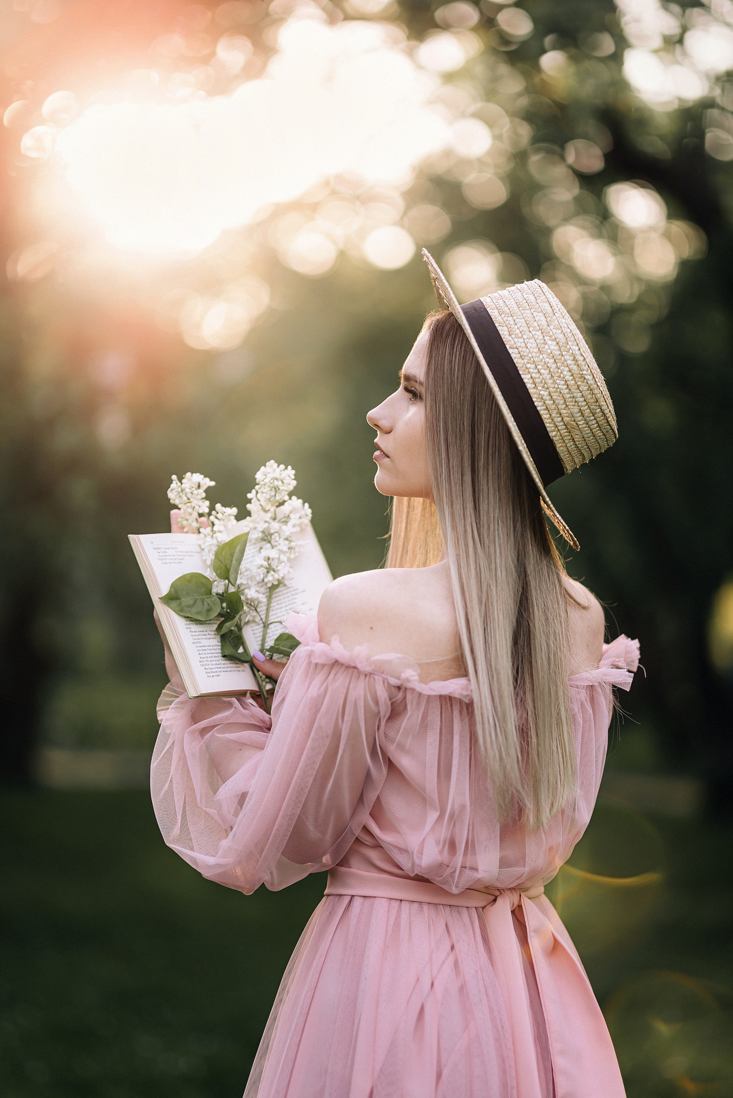 Фотосессия «Аромат весны» в Коломенском парке. Портретный фотограф Москва Светлана Кашура