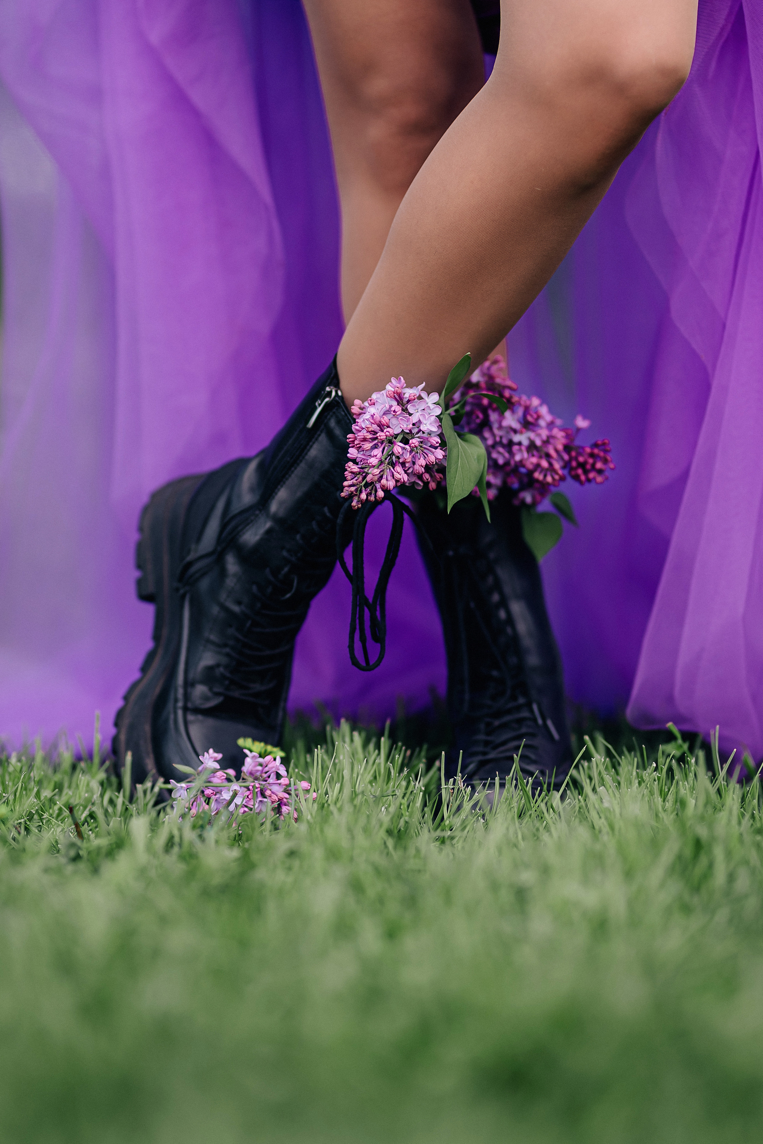 Фотосессия с сиренью в Коломенском парке. Портретный фотограф Москва Светлана Кашура