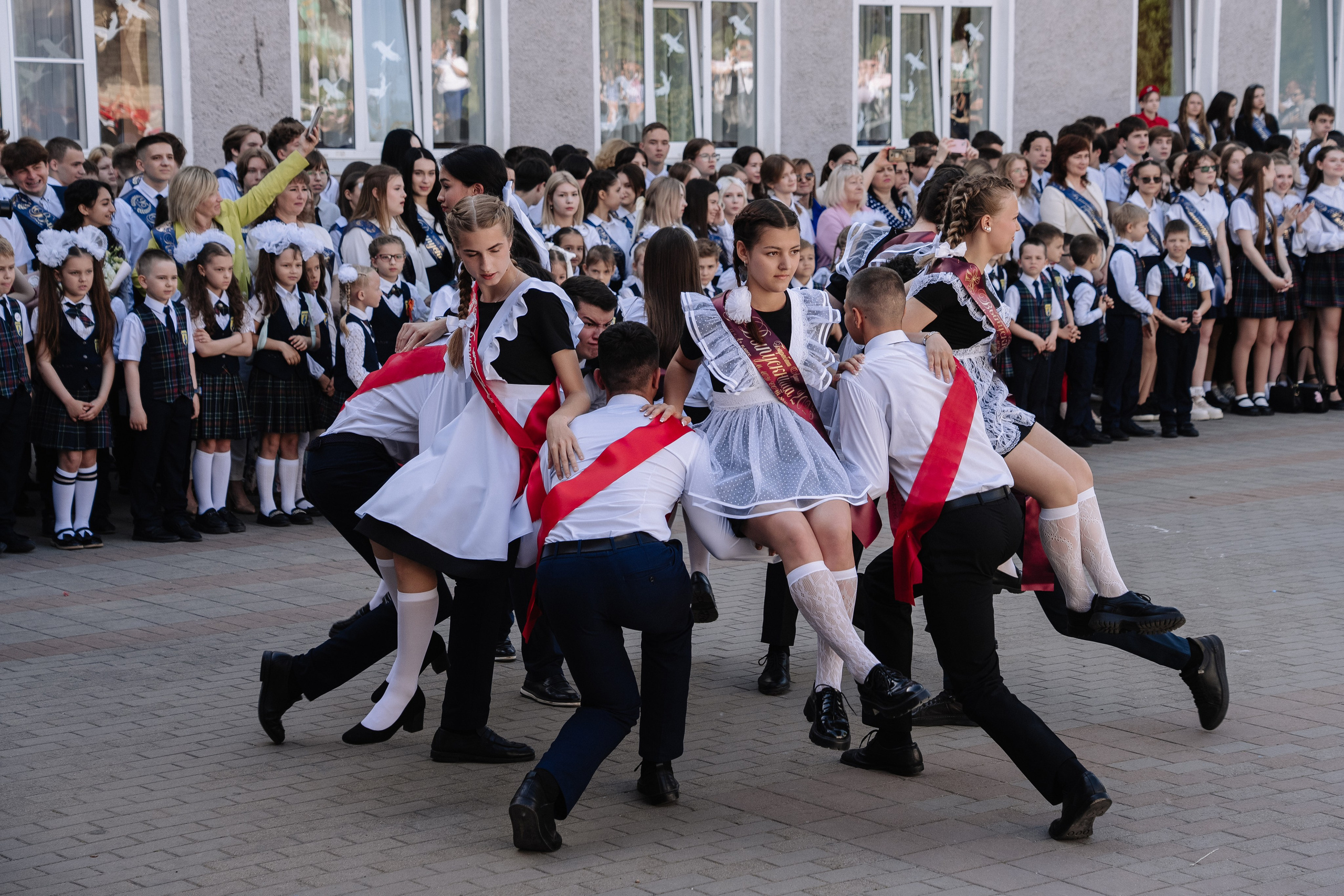 11 класс 40 школа. Выпускные альбомы Натальи Бутко: Новороссийск, Анапа, Геленджик