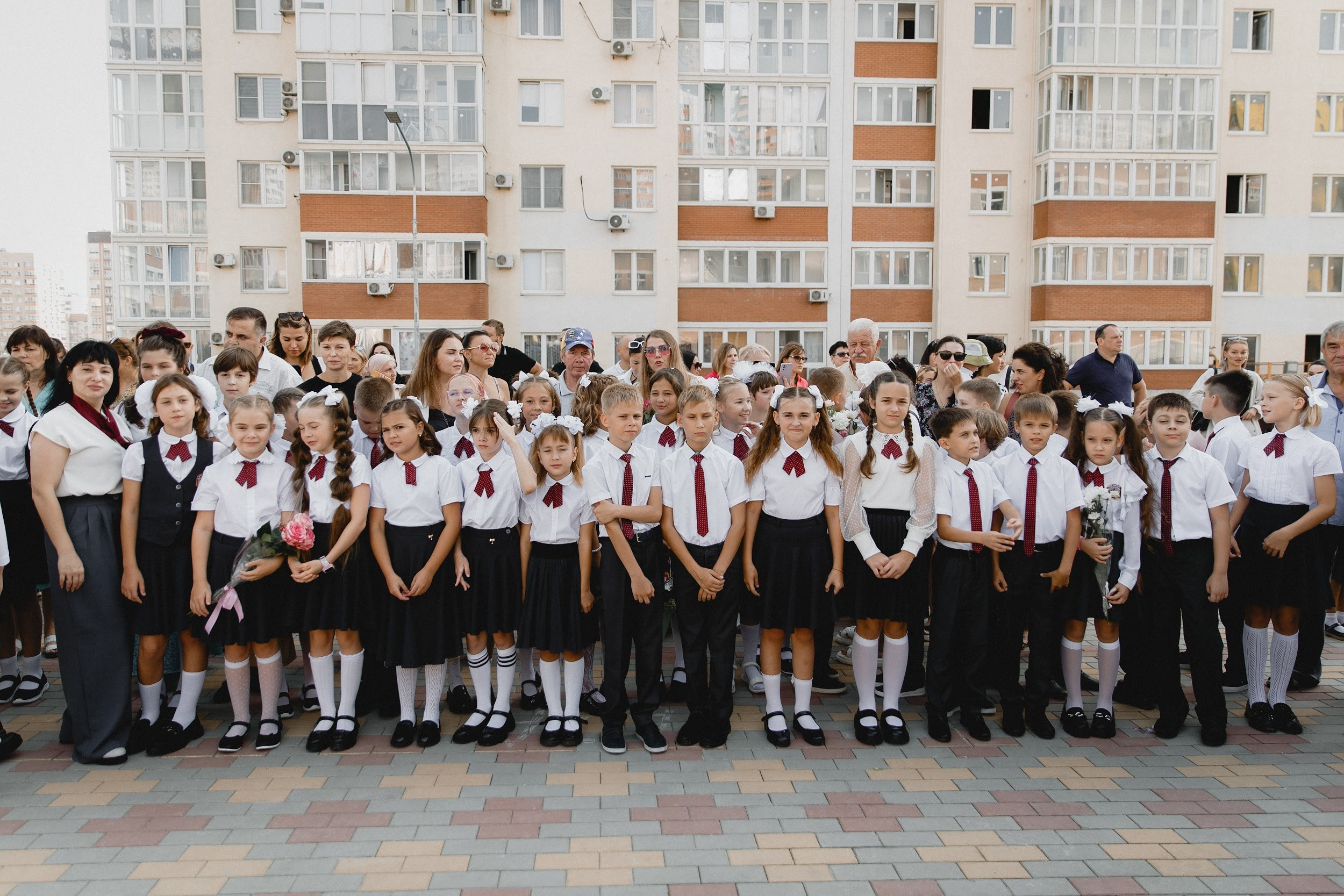 4 класс 11 школа. Выпускные альбомы Натальи Бутко: Новороссийск, Анапа, Геленджик