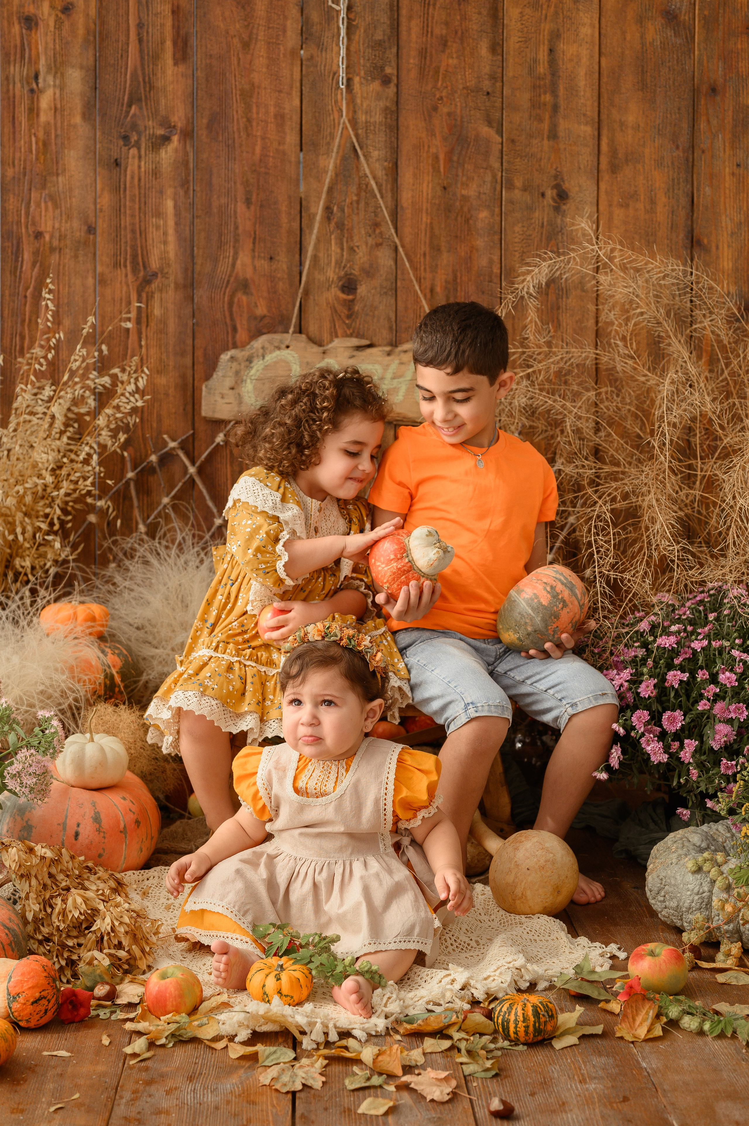 Еве годик. Тыквочки. Детский и семейный фотограф Ирина Гладких