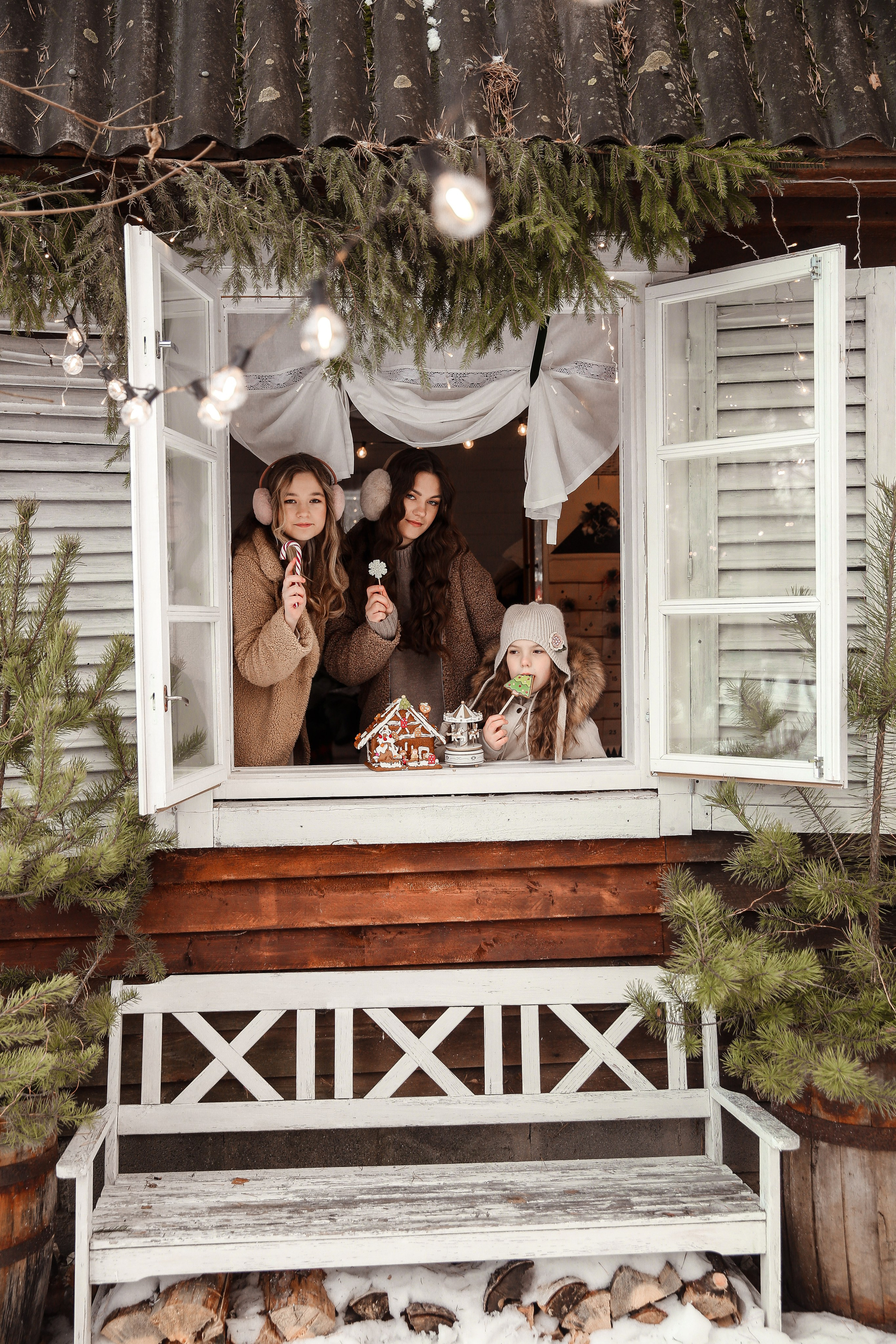 Я Лена — семейный фотограф в стиле Life Style Москва и Подмосковья: Балашиха, Пушкино, Щелково, Домодедово, Дмитров. Я за эмоции и любовь