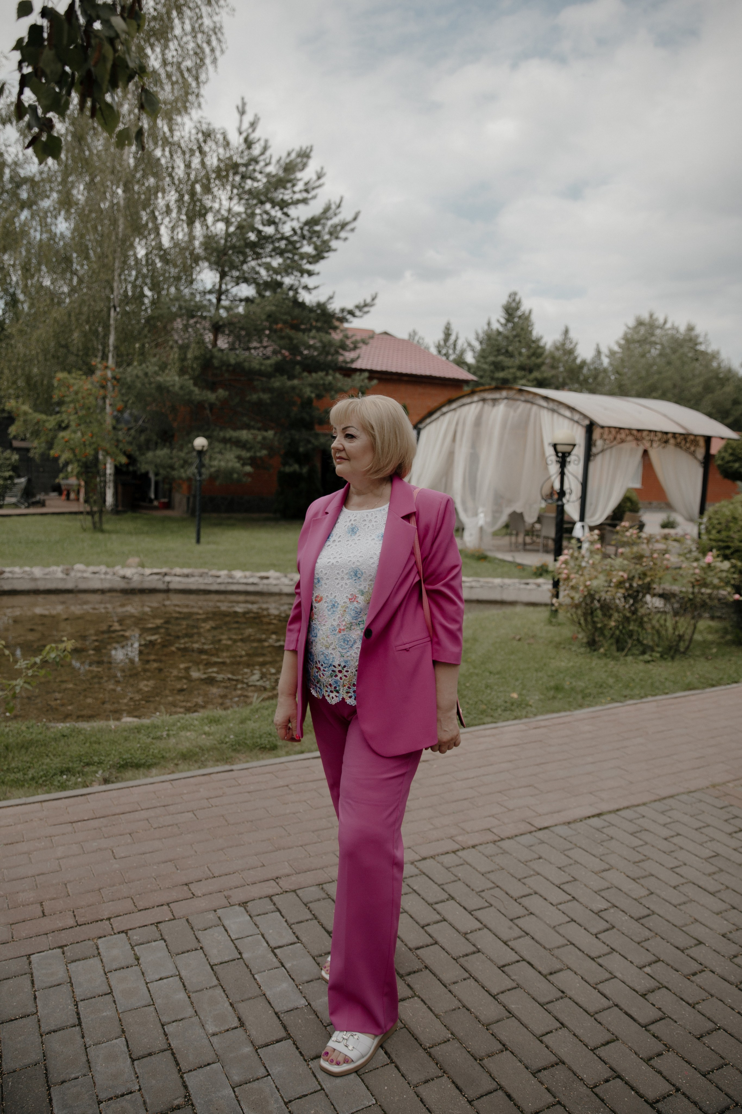 04.08.2024. RETOUCH-HOUSE