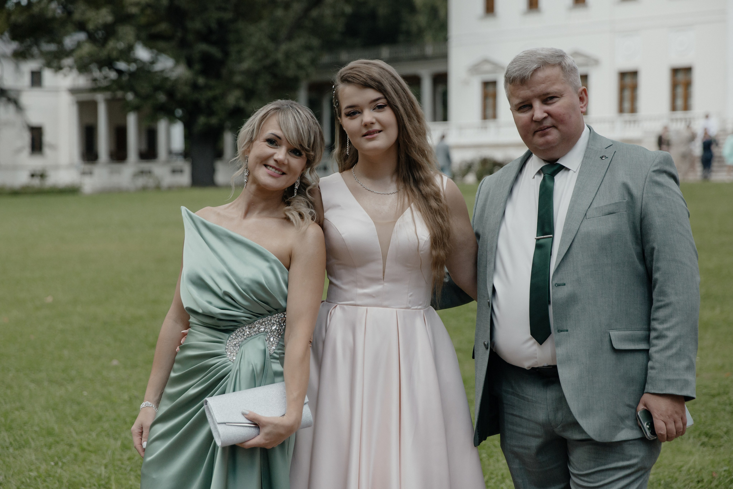 25.08.2024. RETOUCH-HOUSE