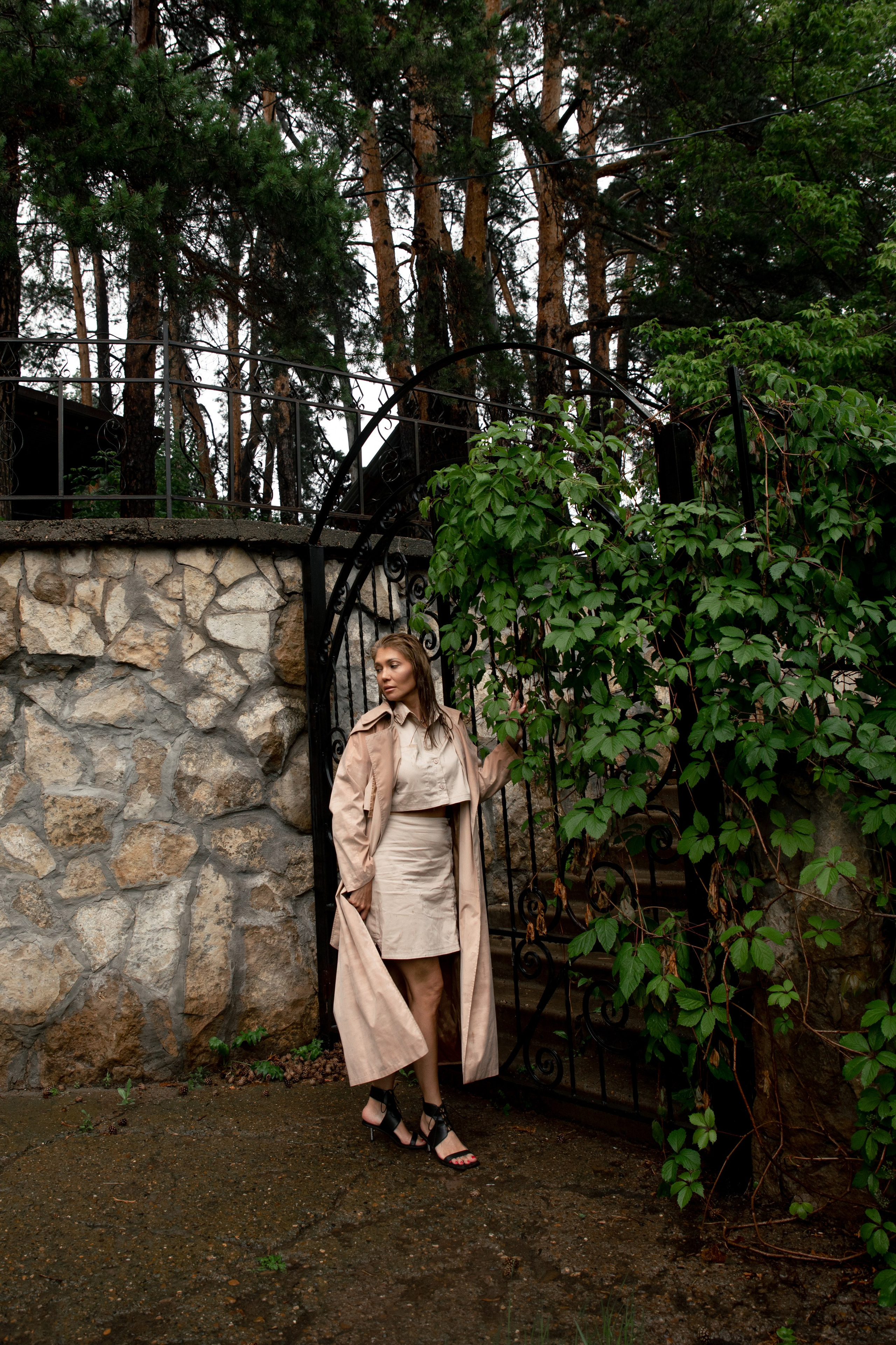 Розалия. Сьемка под дождём в лесу. Фотограф Набережные Челны Казань