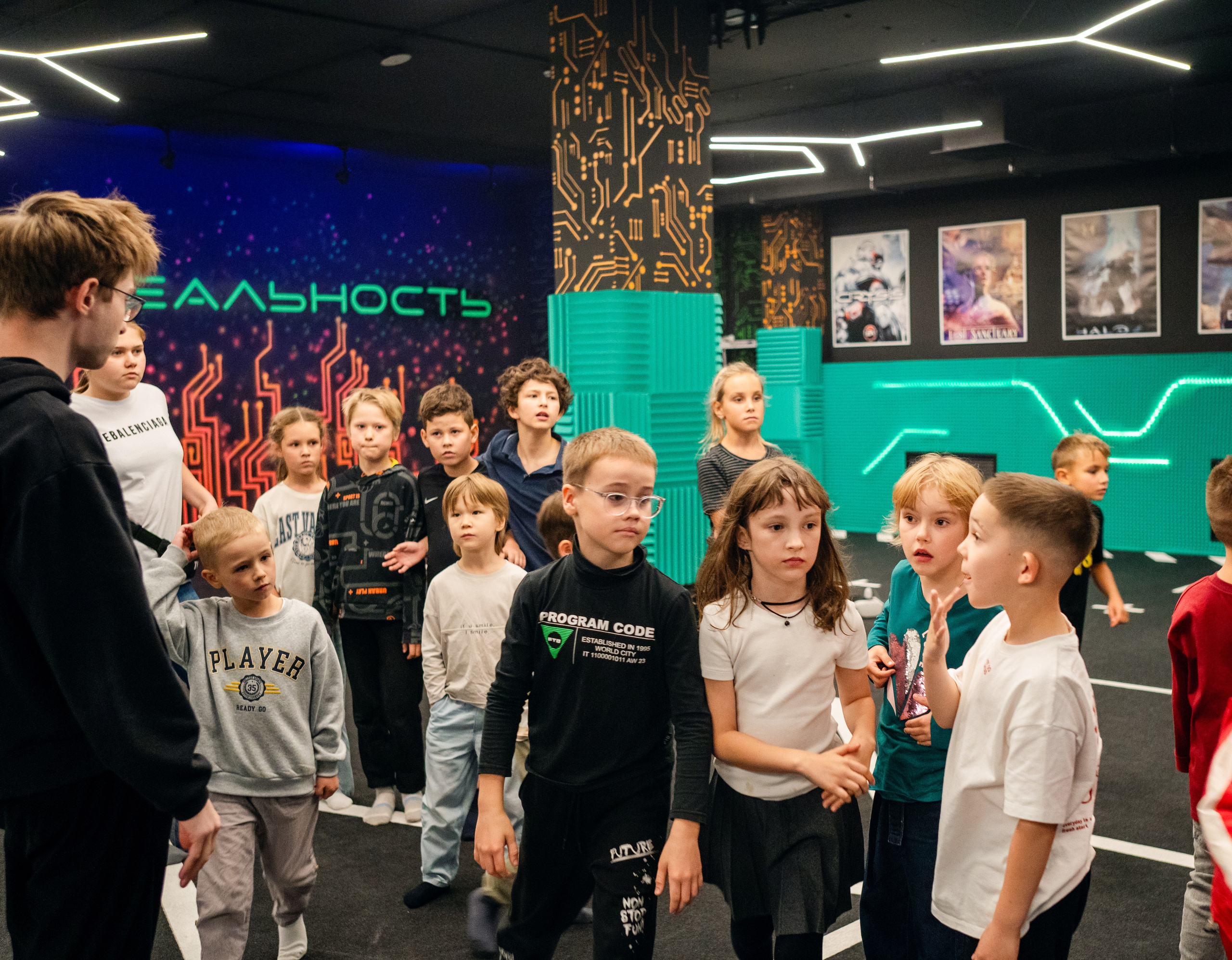 VR (September-October 2024). Felixtones