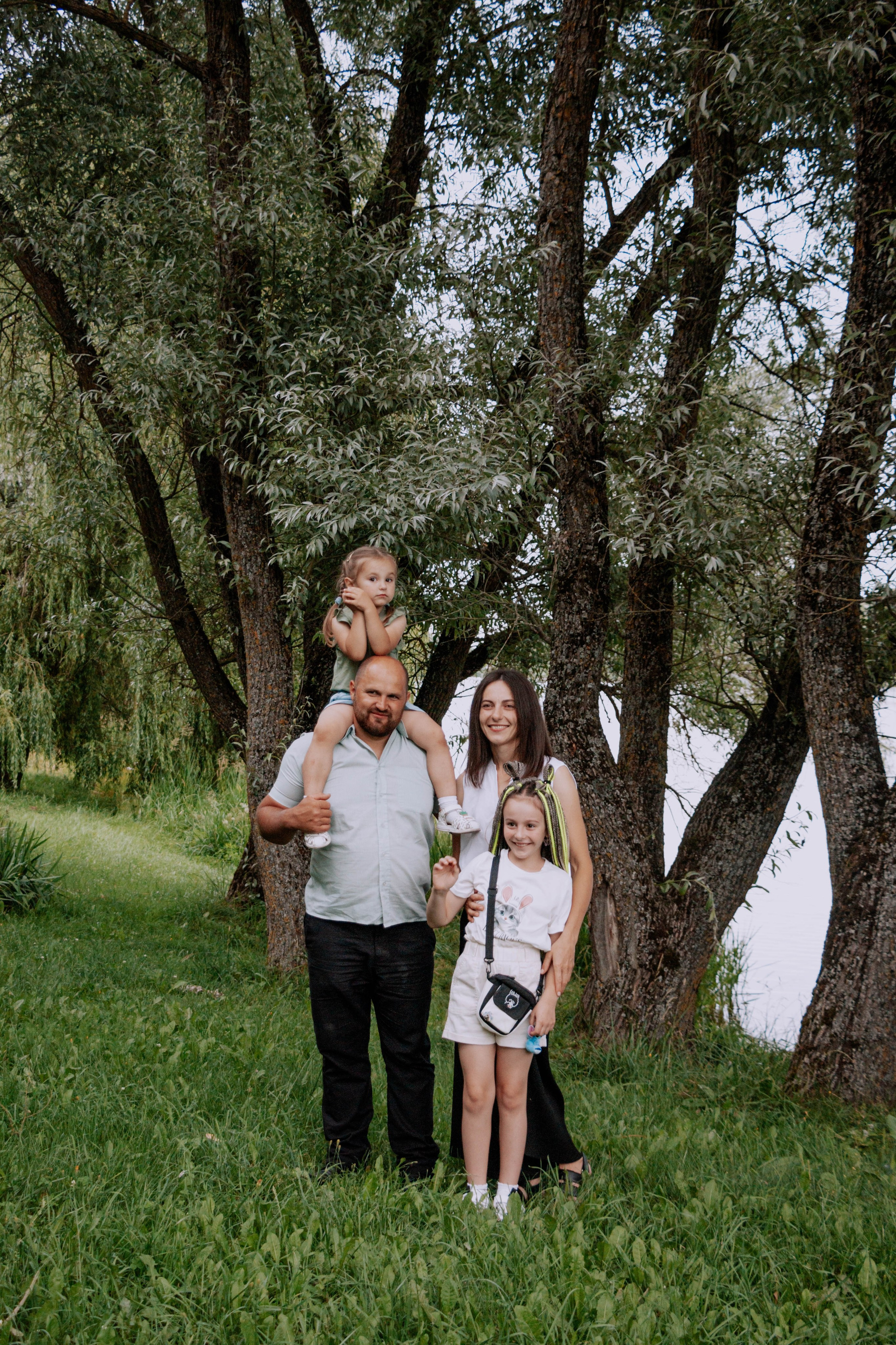 Алексей, Римма, Аннушка и Полина. Бережно сохраняю ваши чувства и истории на своих фотографиях