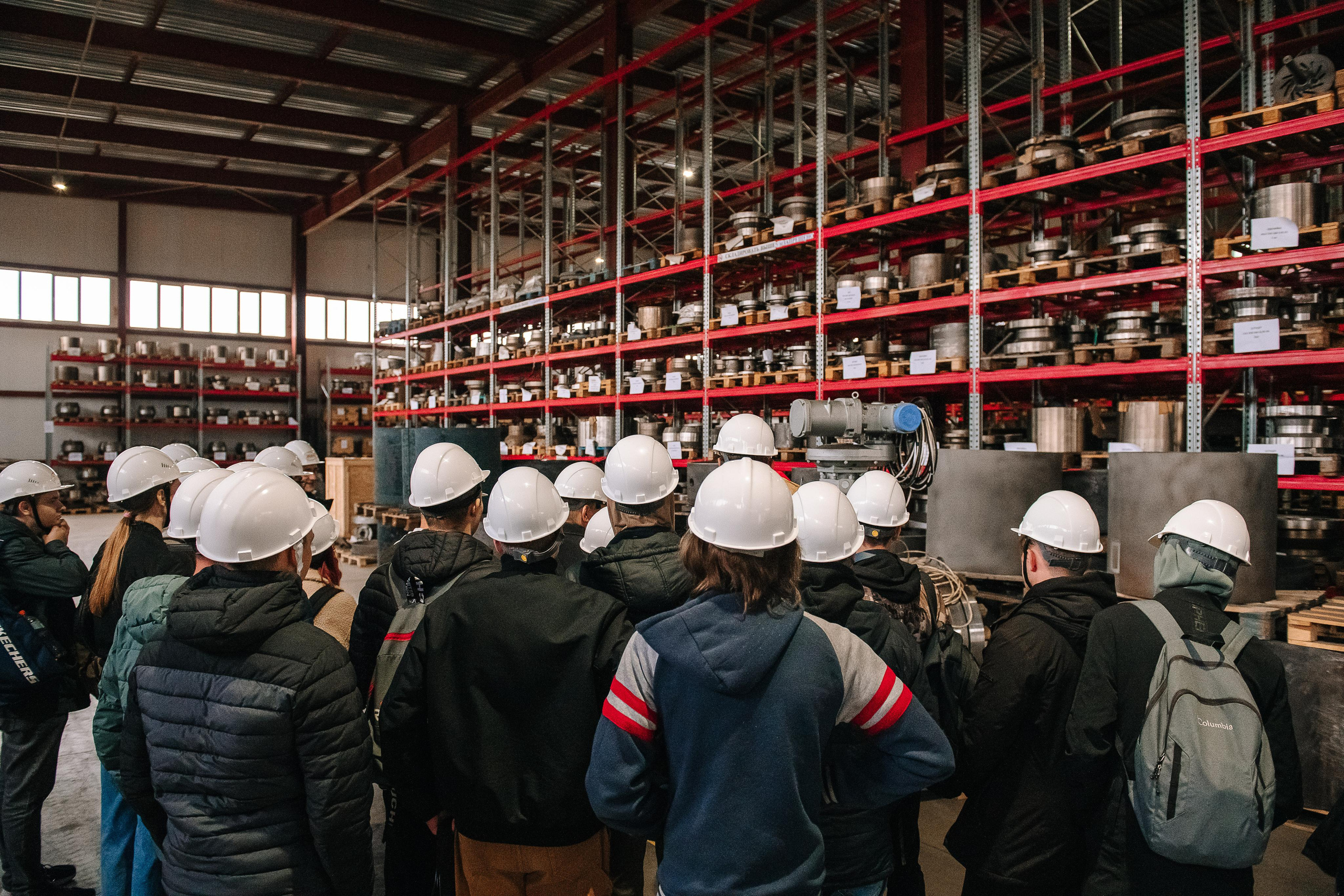 День открытых дверей на Саратовском арматурном заводе. Фотограф Валерия Голубева (Миронова)