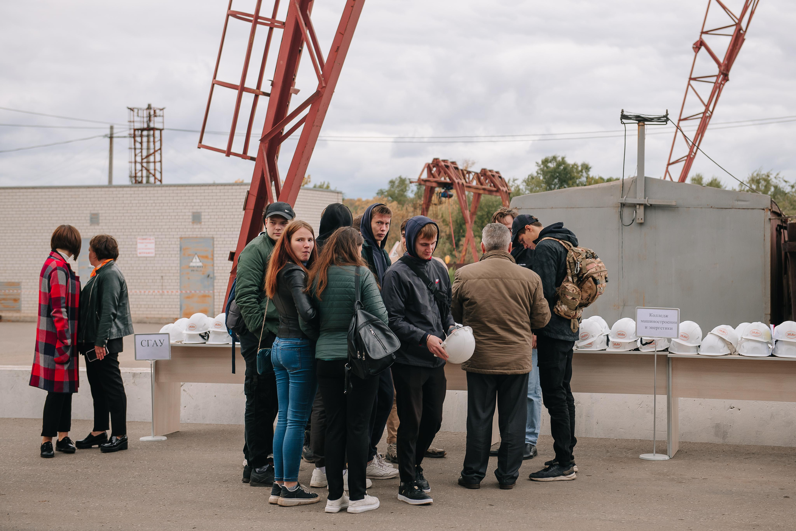 День открытых дверей на Саратовском арматурном заводе. Фотограф Валерия Голубева (Миронова)