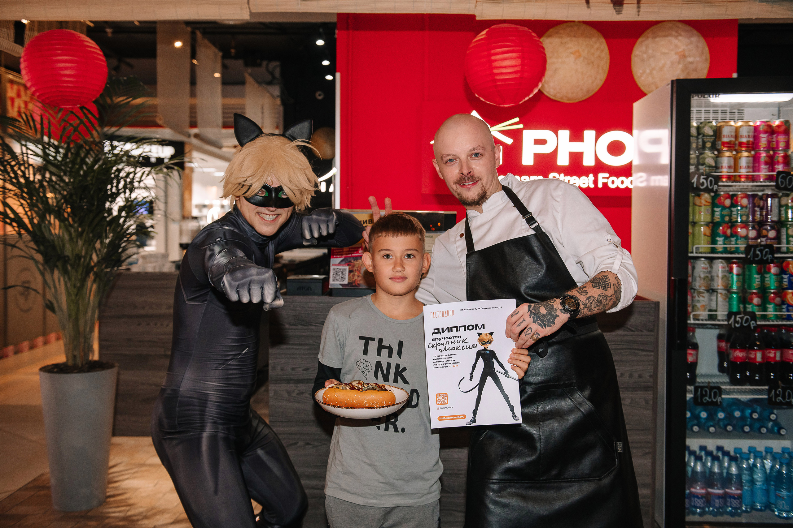 Гастродвор. Детский мастер-класс по приготовлению хот-догов🌭. Фотограф Валерия Голубева (Миронова)