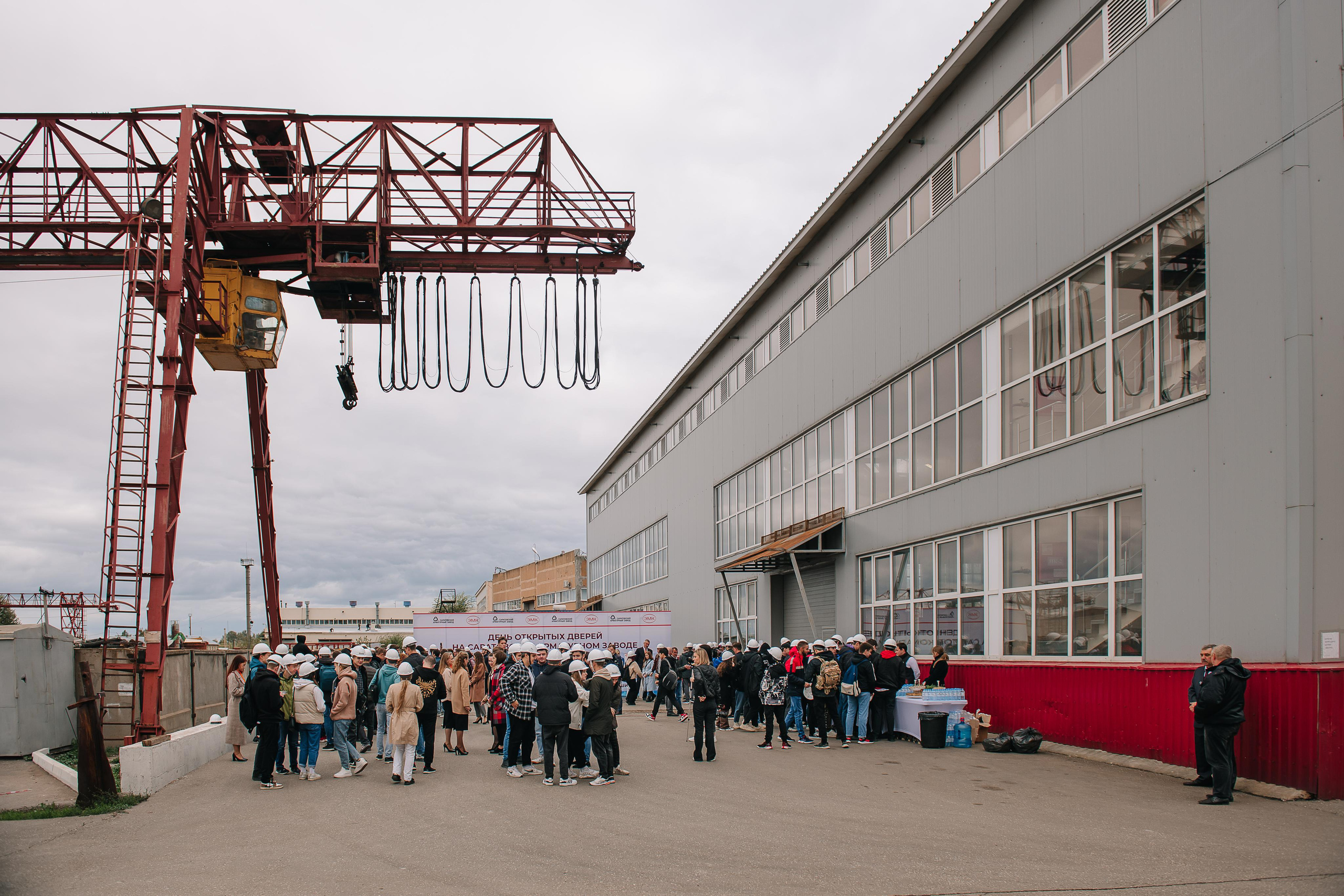День открытых дверей на Саратовском арматурном заводе. Фотограф Валерия Голубева (Миронова)