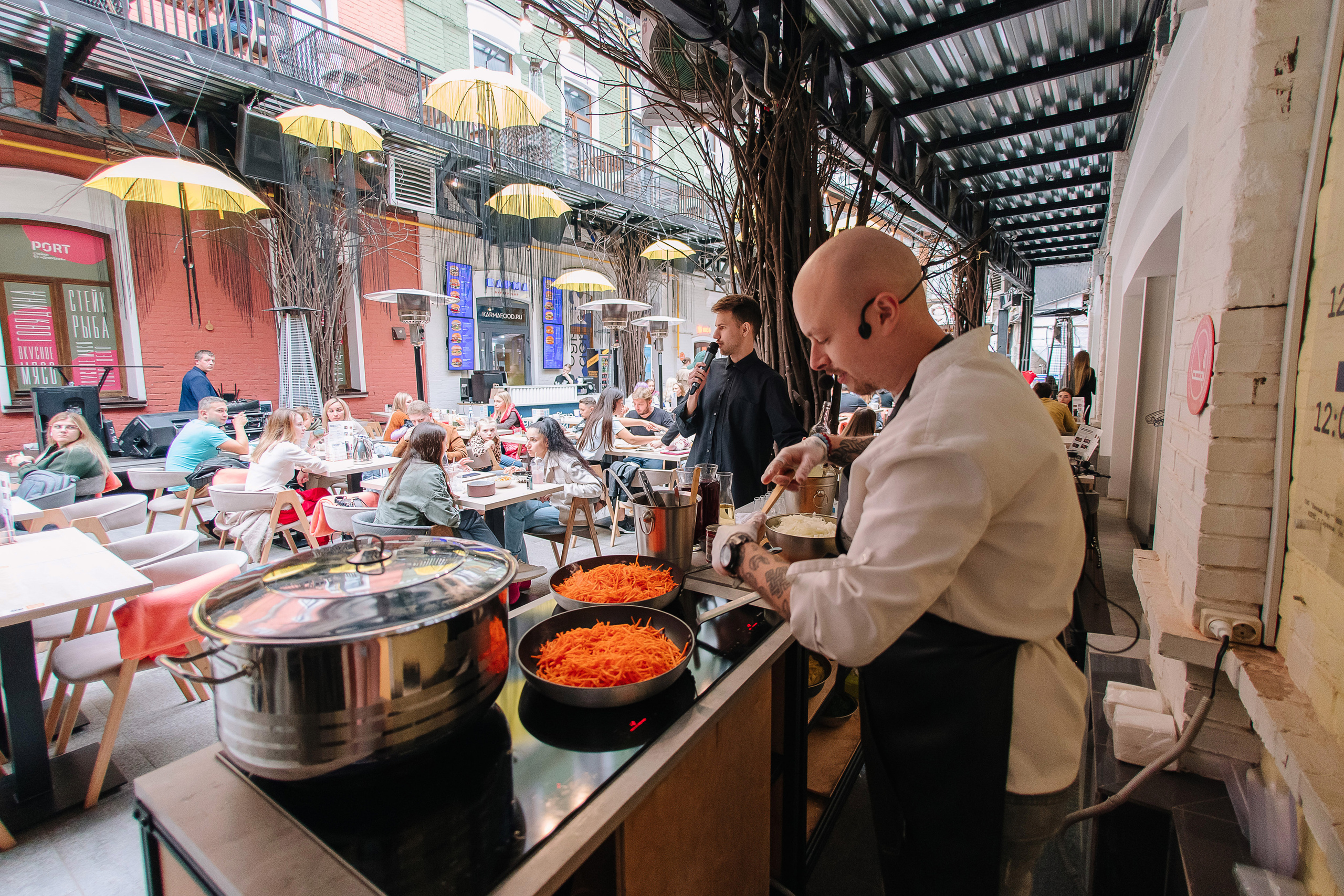 Гастродвор. Бранч. Мастер-класс по приготовлению борща. Фотограф Валерия Голубева (Миронова)