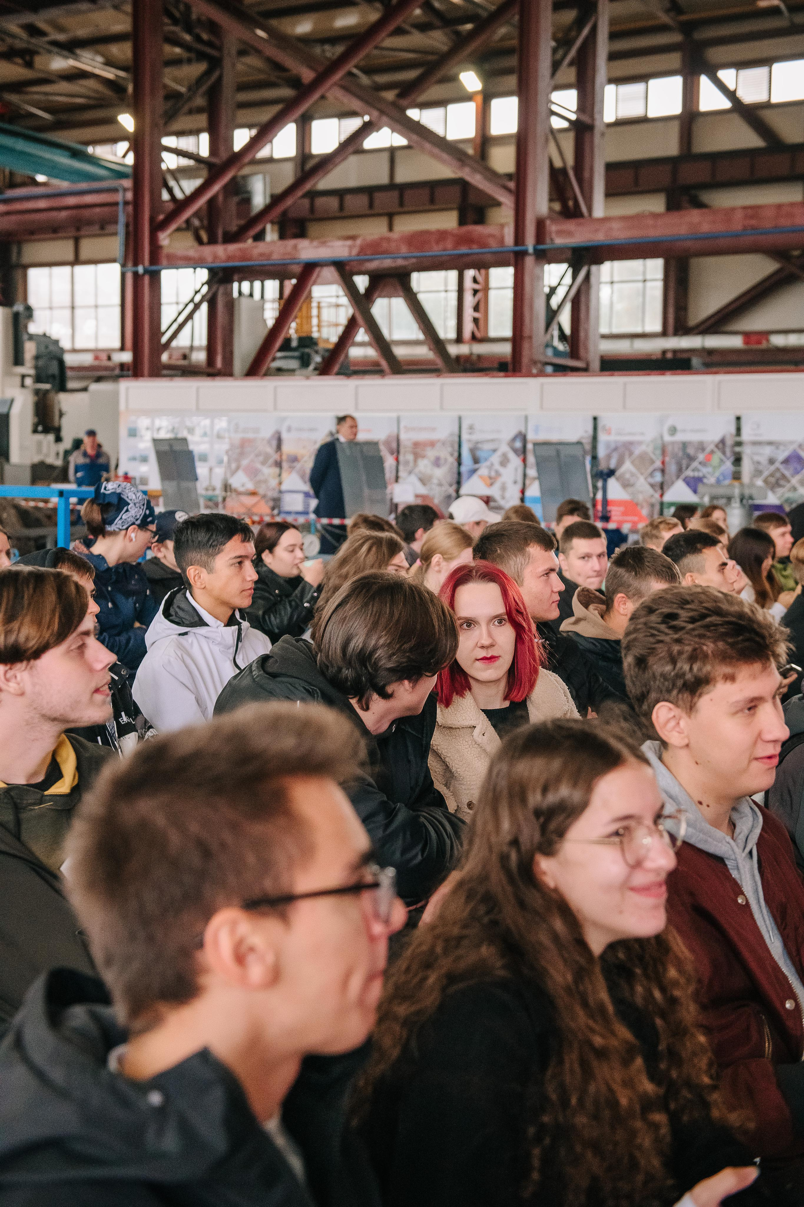 День открытых дверей на Саратовском арматурном заводе. Фотограф Валерия Голубева (Миронова)