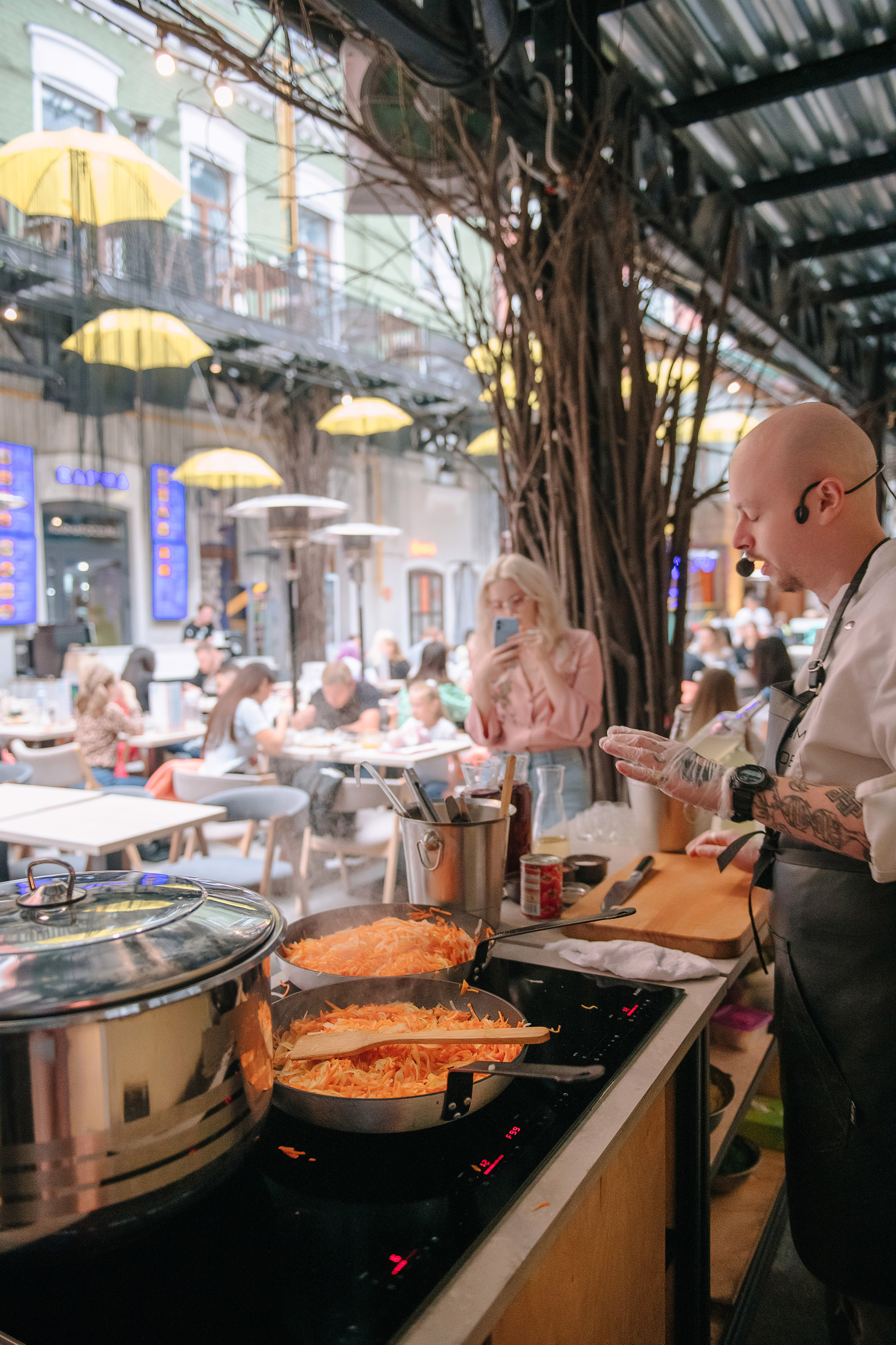 Гастродвор. Бранч. Мастер-класс по приготовлению борща. Фотограф Валерия Голубева (Миронова)