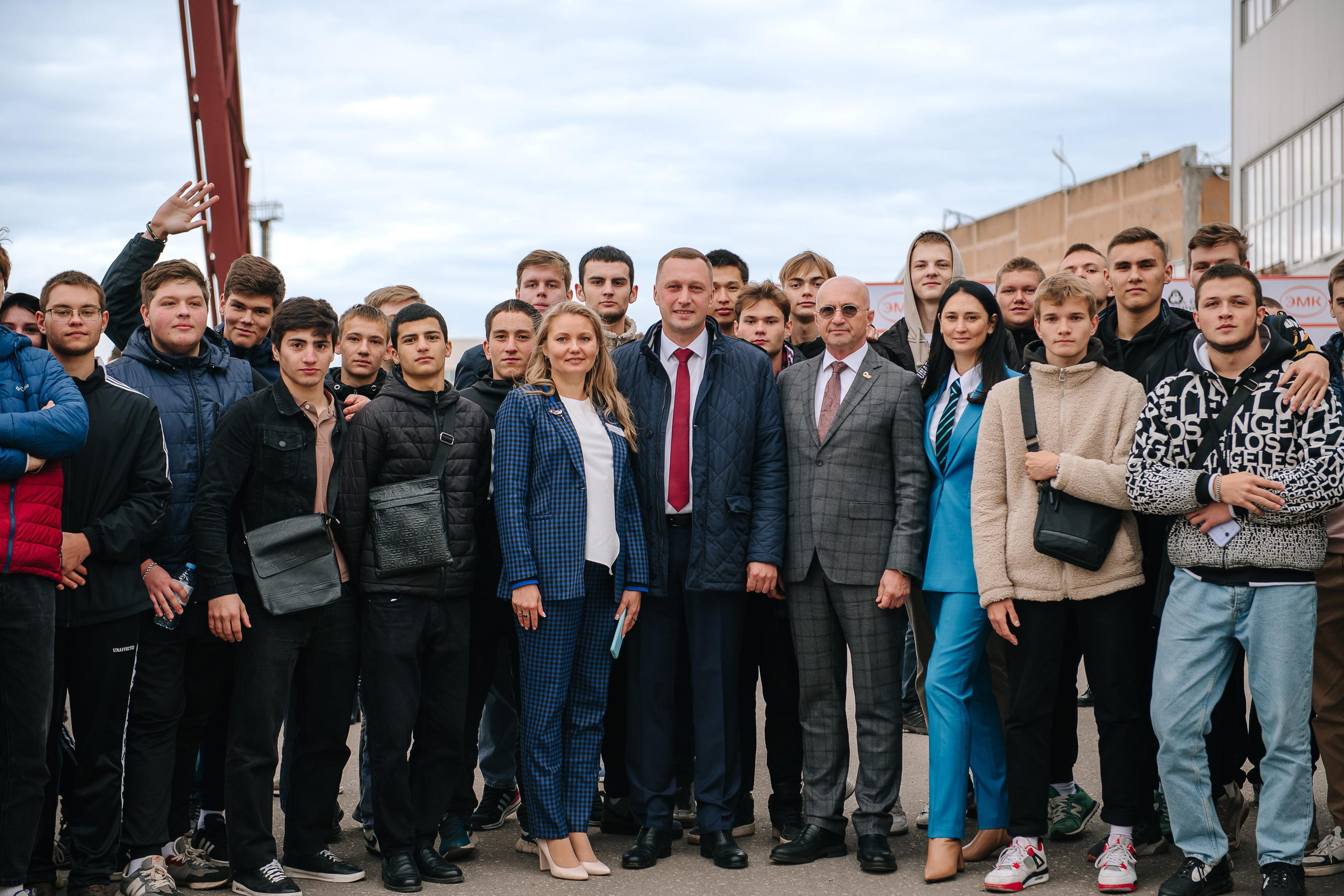 День открытых дверей на Саратовском арматурном заводе. Фотограф Валерия Голубева (Миронова)