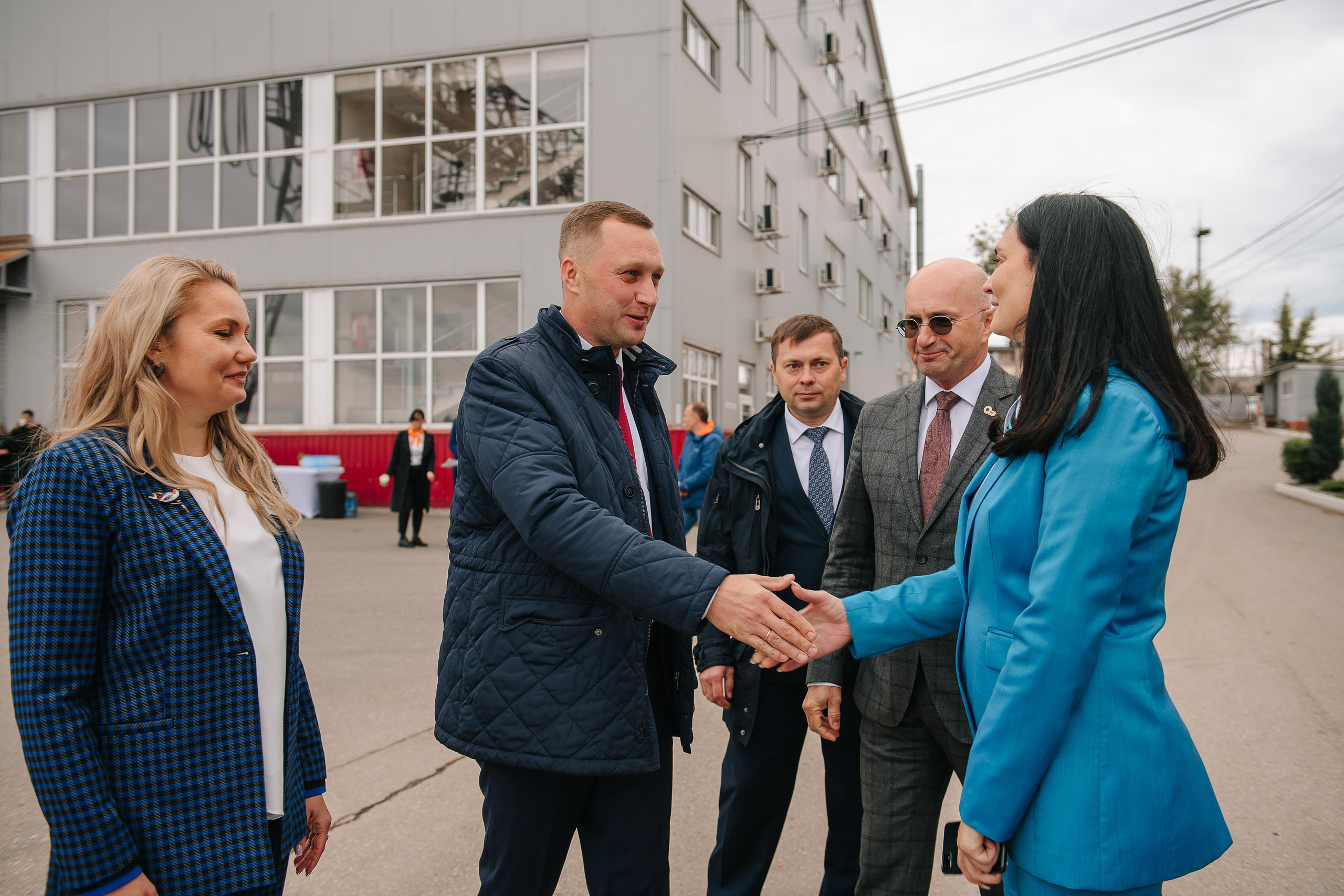 День открытых дверей на Саратовском арматурном заводе. Фотограф Валерия Голубева (Миронова)