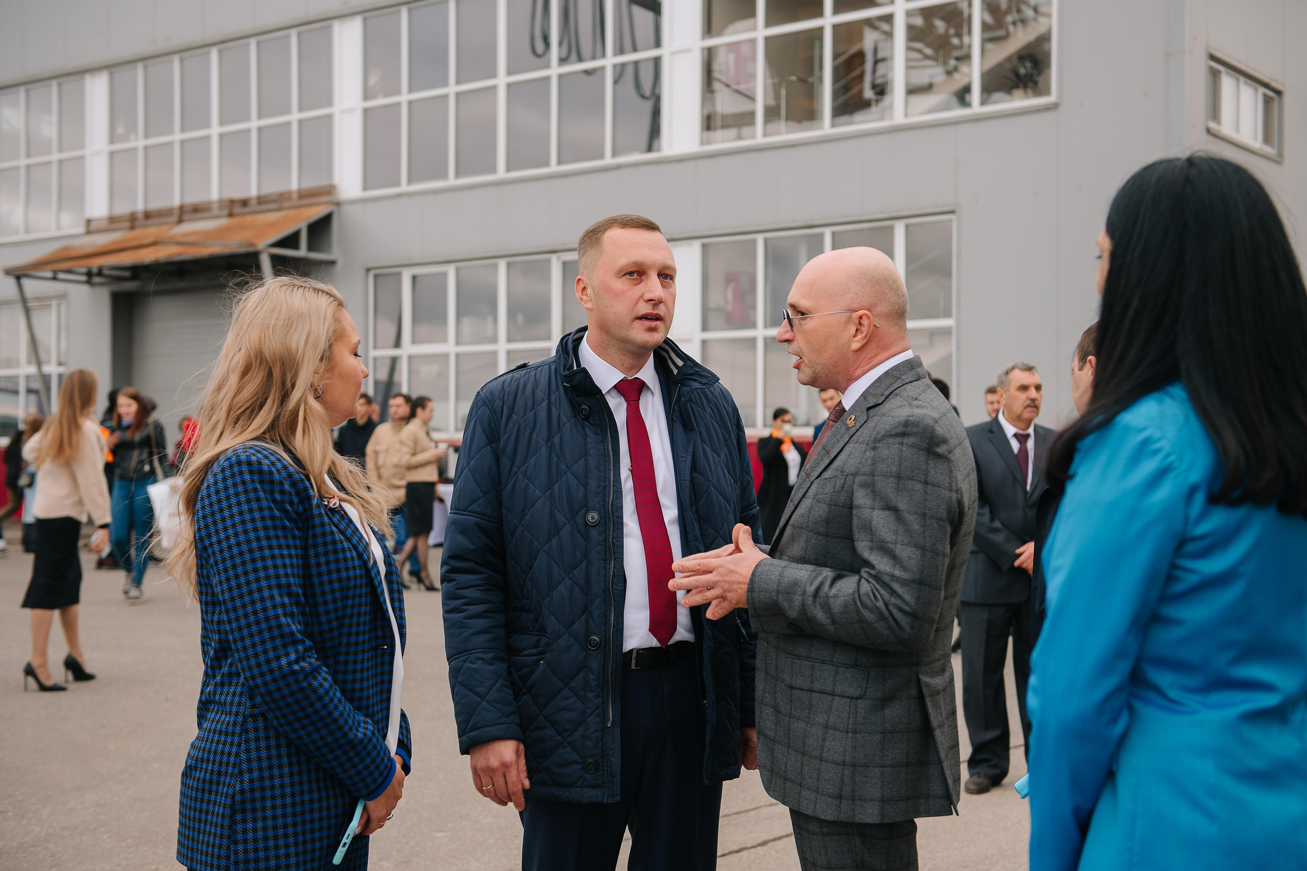 День открытых дверей на Саратовском арматурном заводе. Фотограф Валерия Голубева (Миронова)