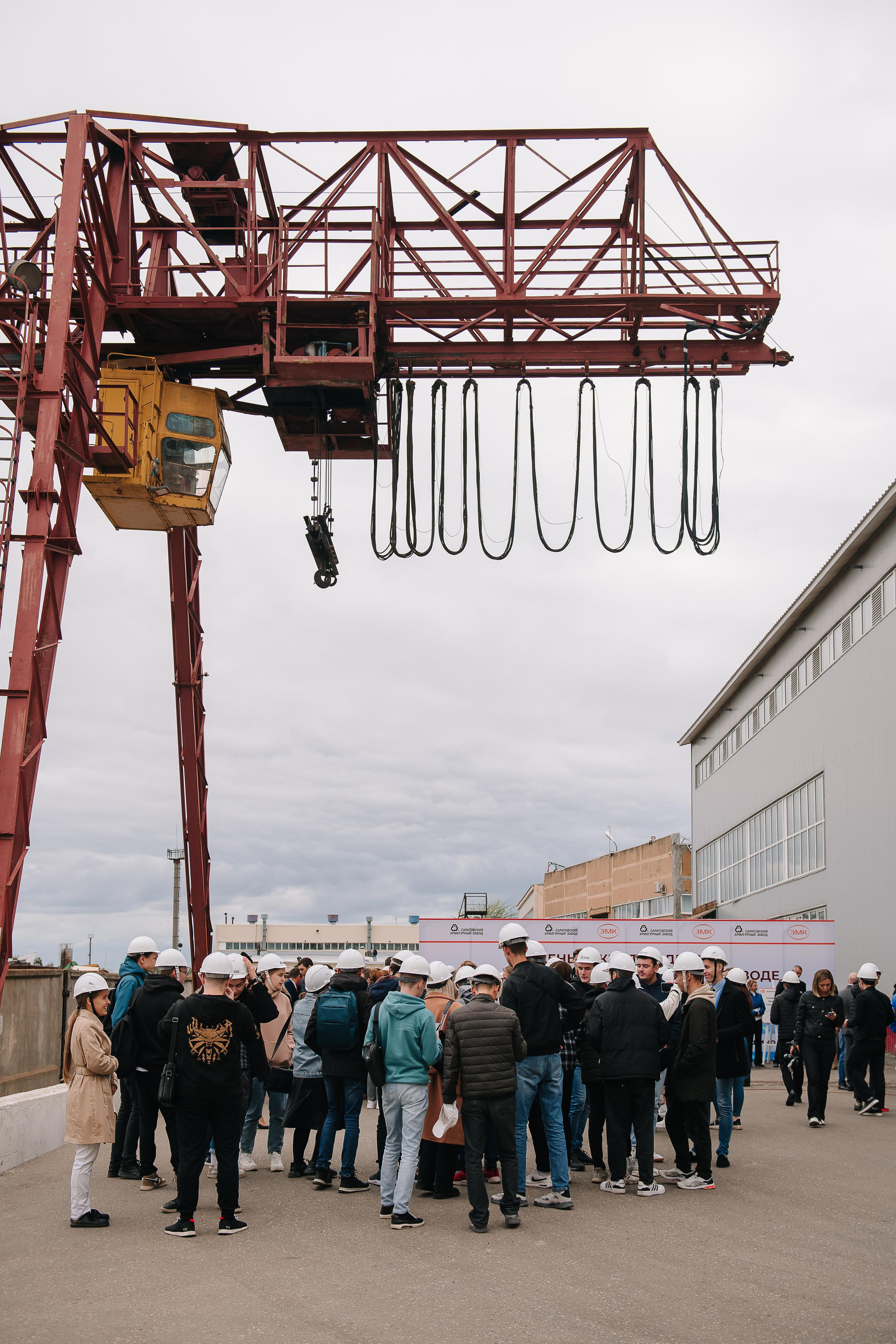 День открытых дверей на Саратовском арматурном заводе. Фотограф Валерия Голубева (Миронова)
