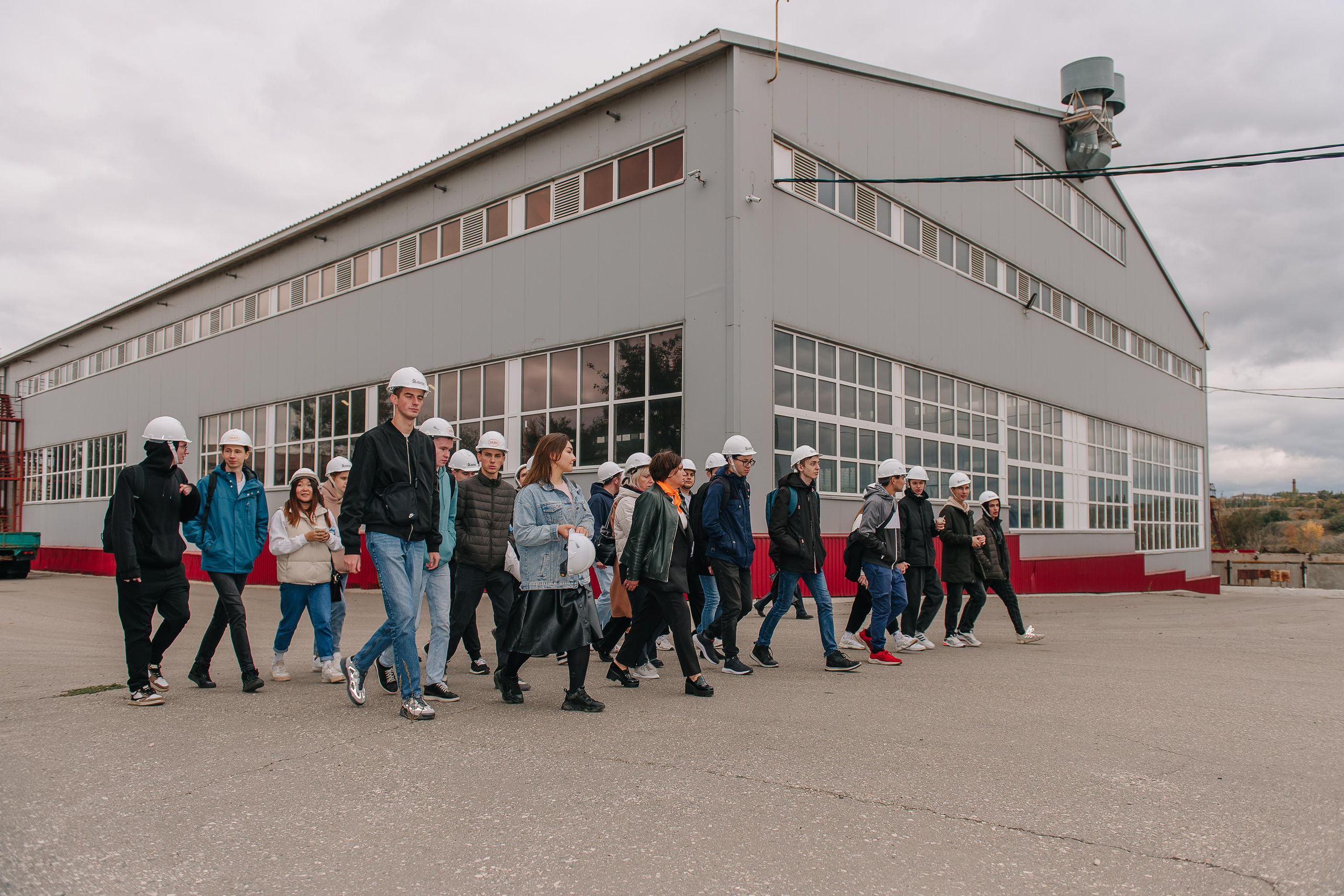 День открытых дверей на Саратовском арматурном заводе. Фотограф Валерия Голубева (Миронова)