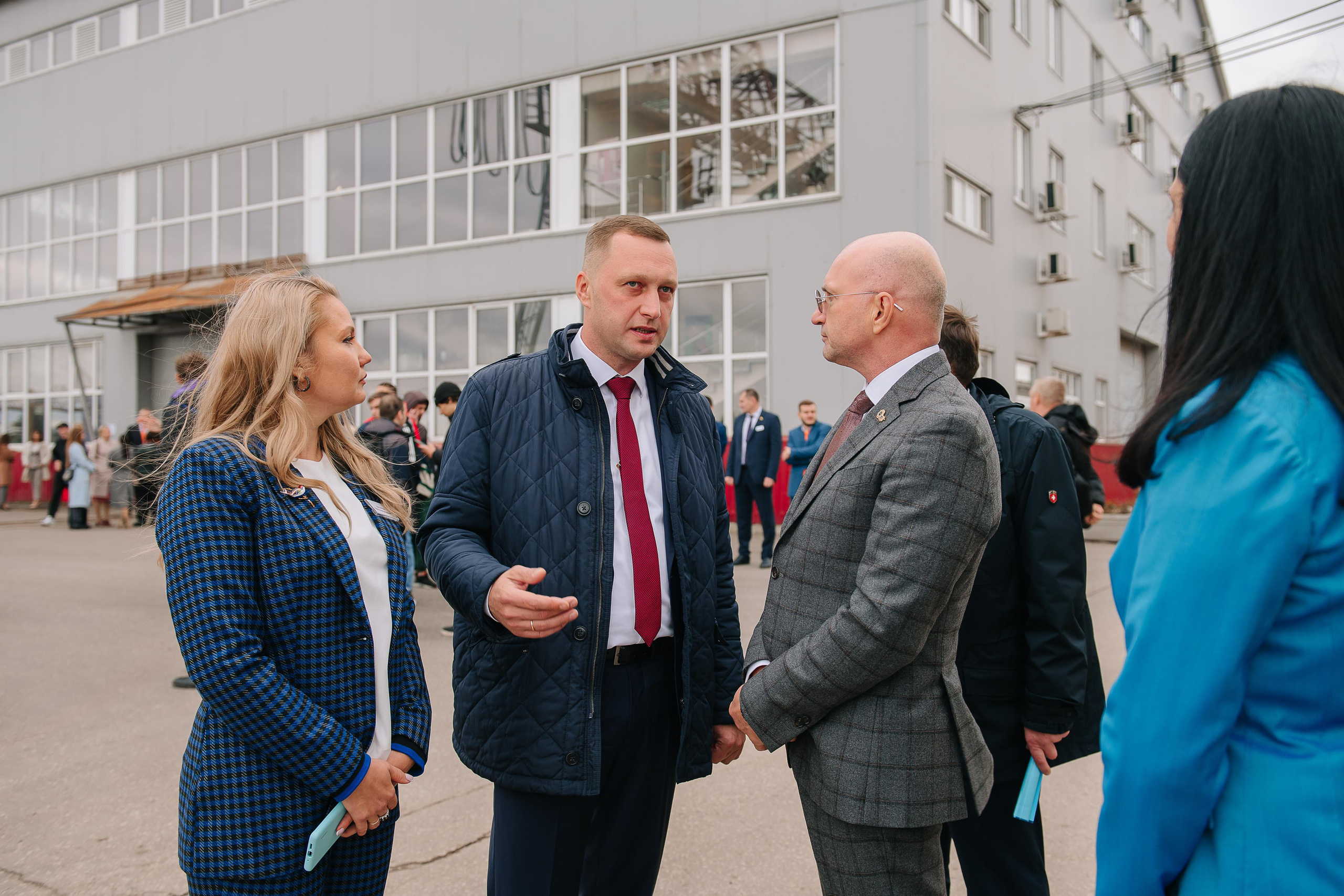 День открытых дверей на Саратовском арматурном заводе. Фотограф Валерия Голубева (Миронова)