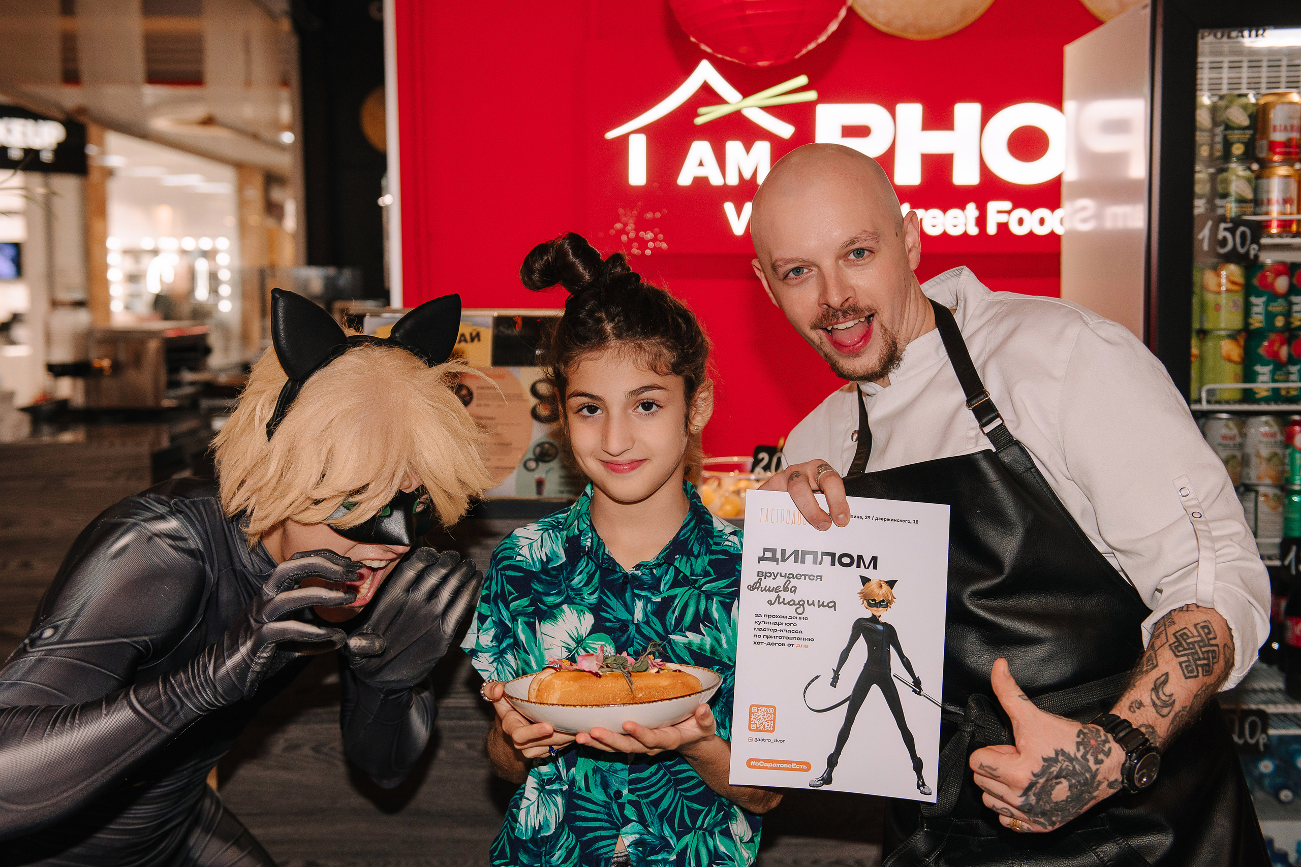 Гастродвор. Детский мастер-класс по приготовлению хот-догов🌭. Фотограф Валерия Голубева (Миронова)
