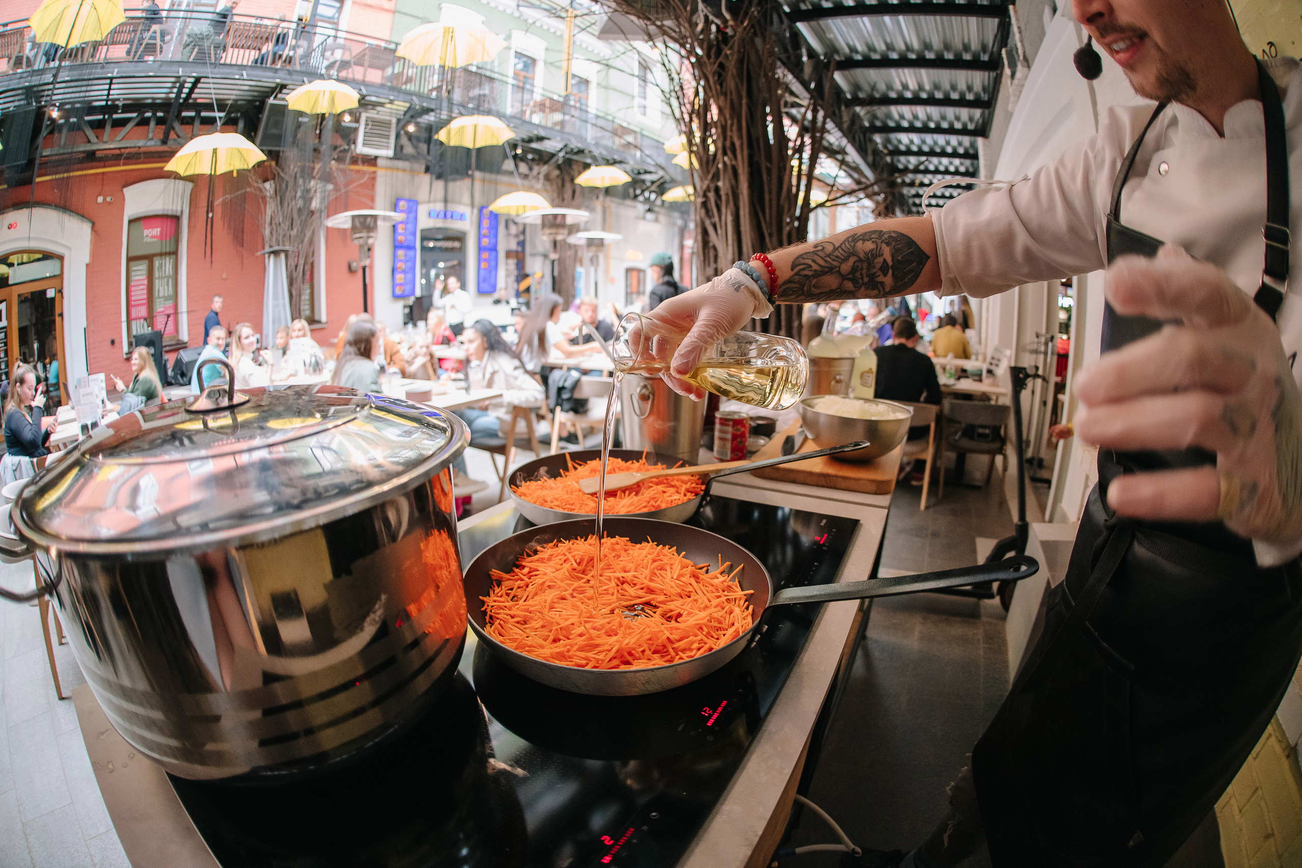 Гастродвор. Бранч. Мастер-класс по приготовлению борща. Фотограф Валерия Голубева (Миронова)