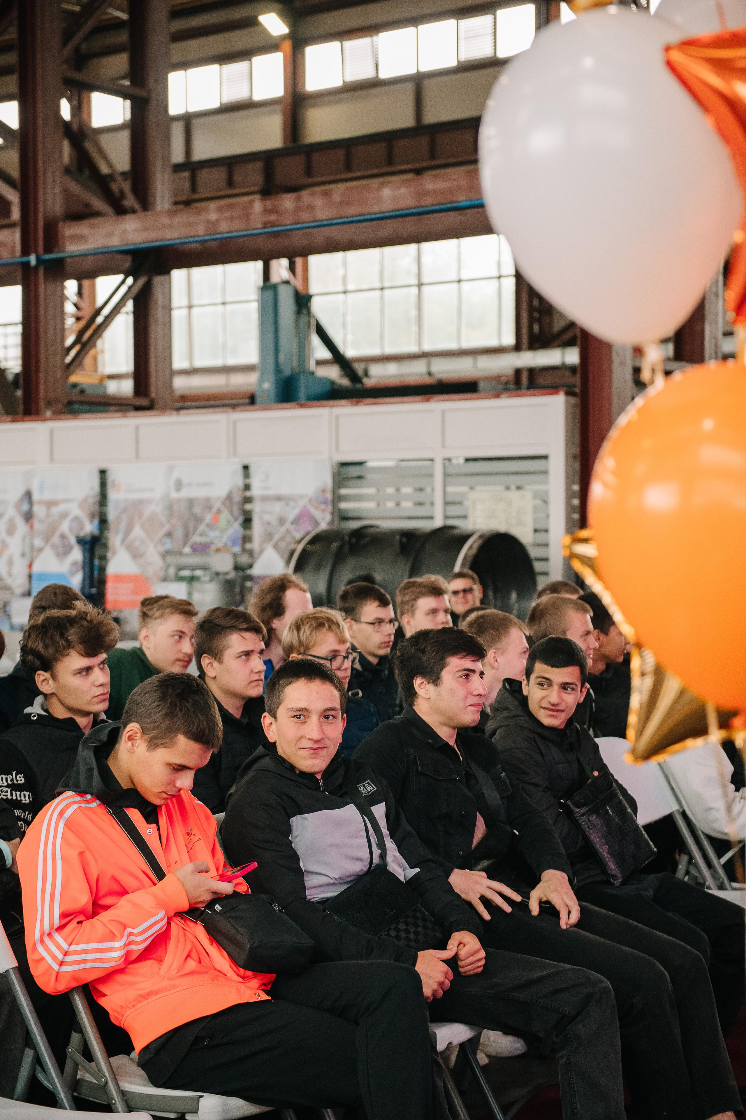 День открытых дверей на Саратовском арматурном заводе. Фотограф Валерия Голубева (Миронова)