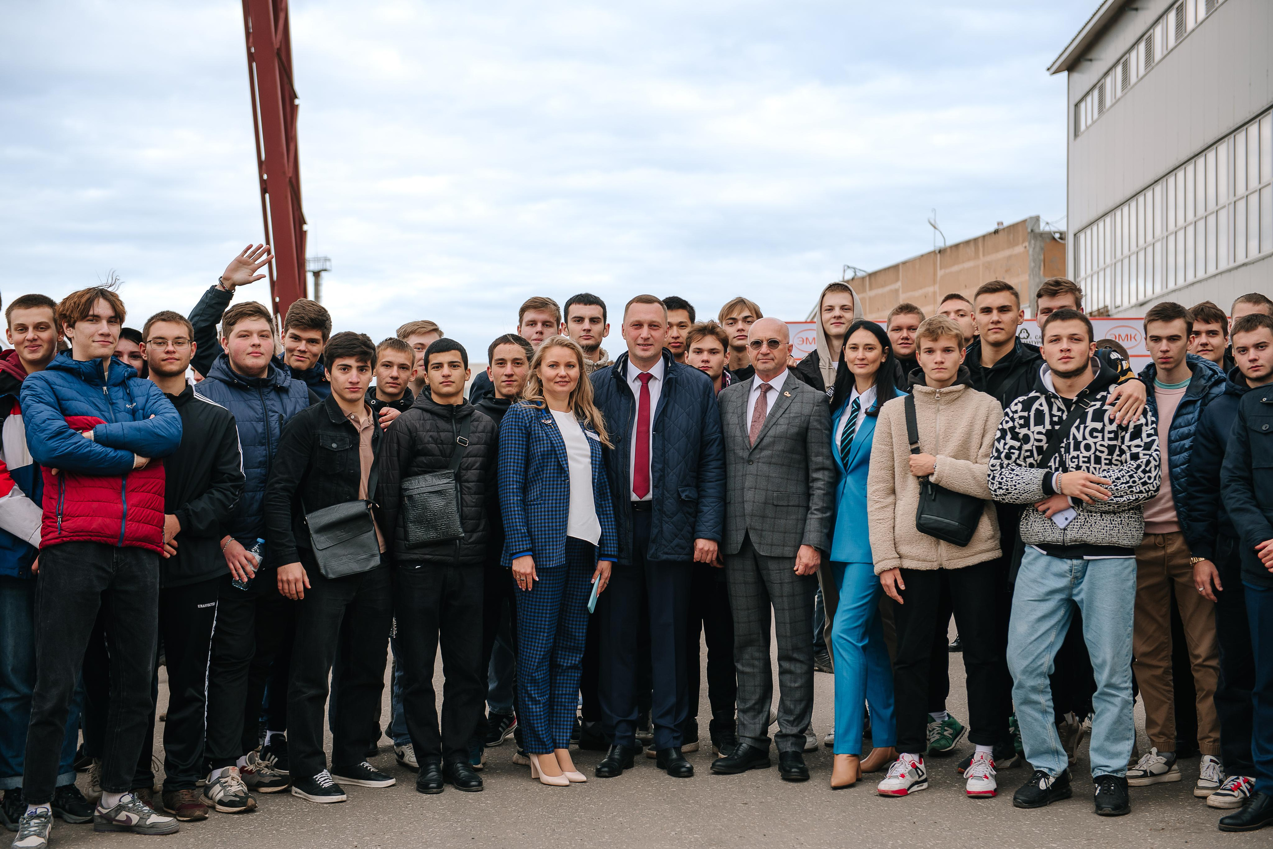 День открытых дверей на Саратовском арматурном заводе. Фотограф Валерия Голубева (Миронова)