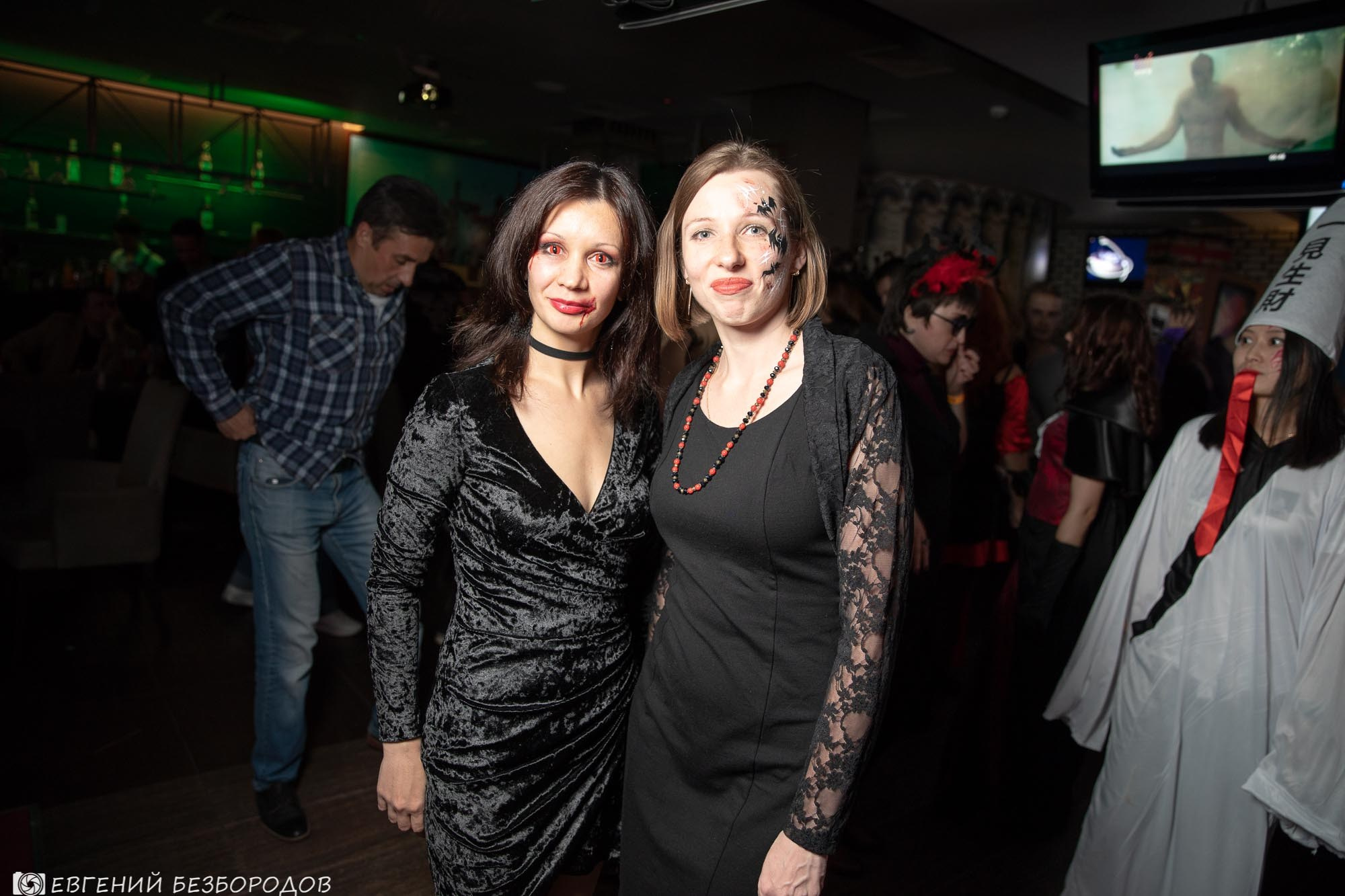 Пятница, 2-е. Клубная вечеринка на Хеллоуин | 2.11.2018. Галерея Фантим