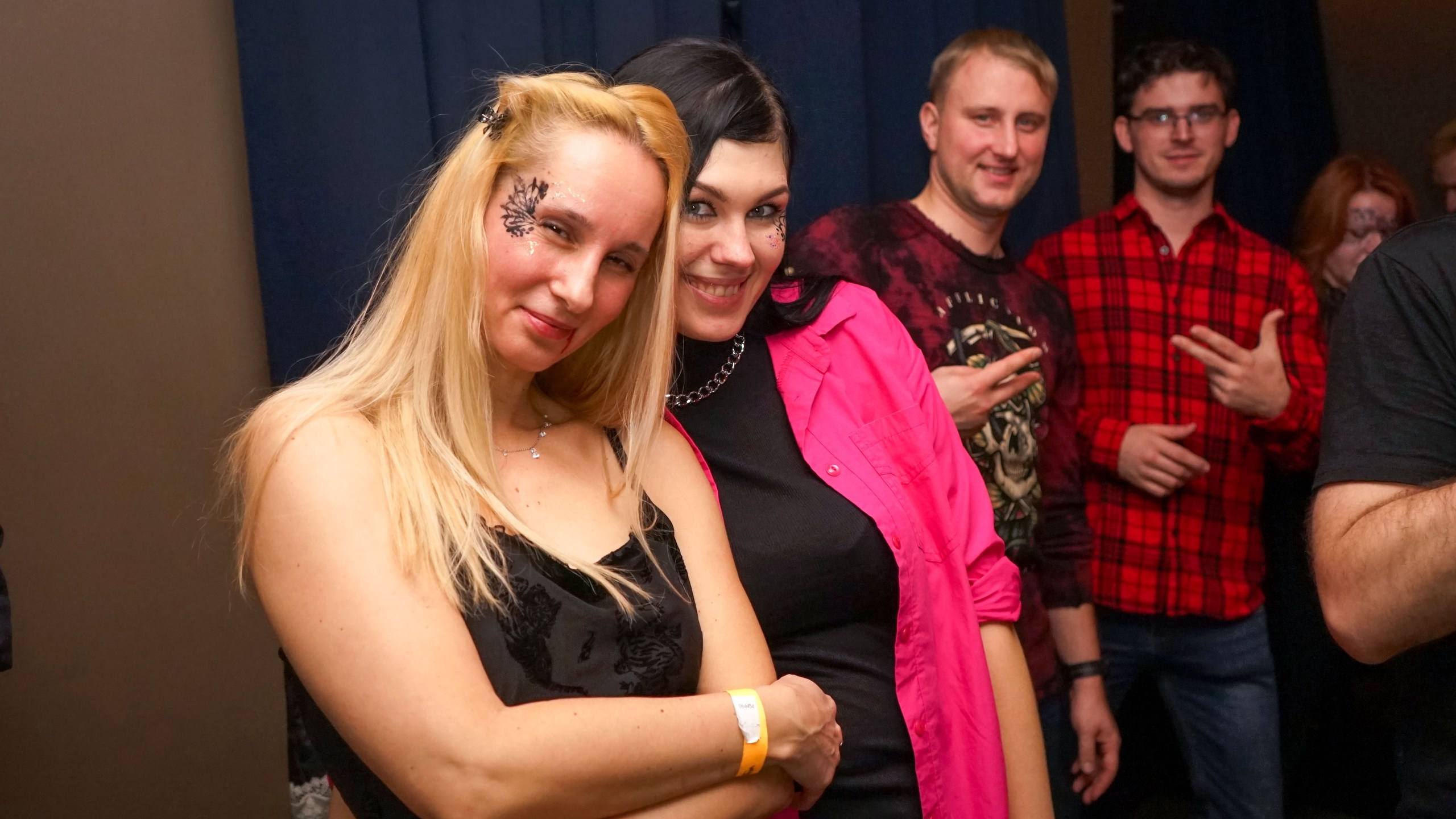 Фандец. Хеллоуиновская клубная вечеринка | 13.11.21. Галерея Фантим