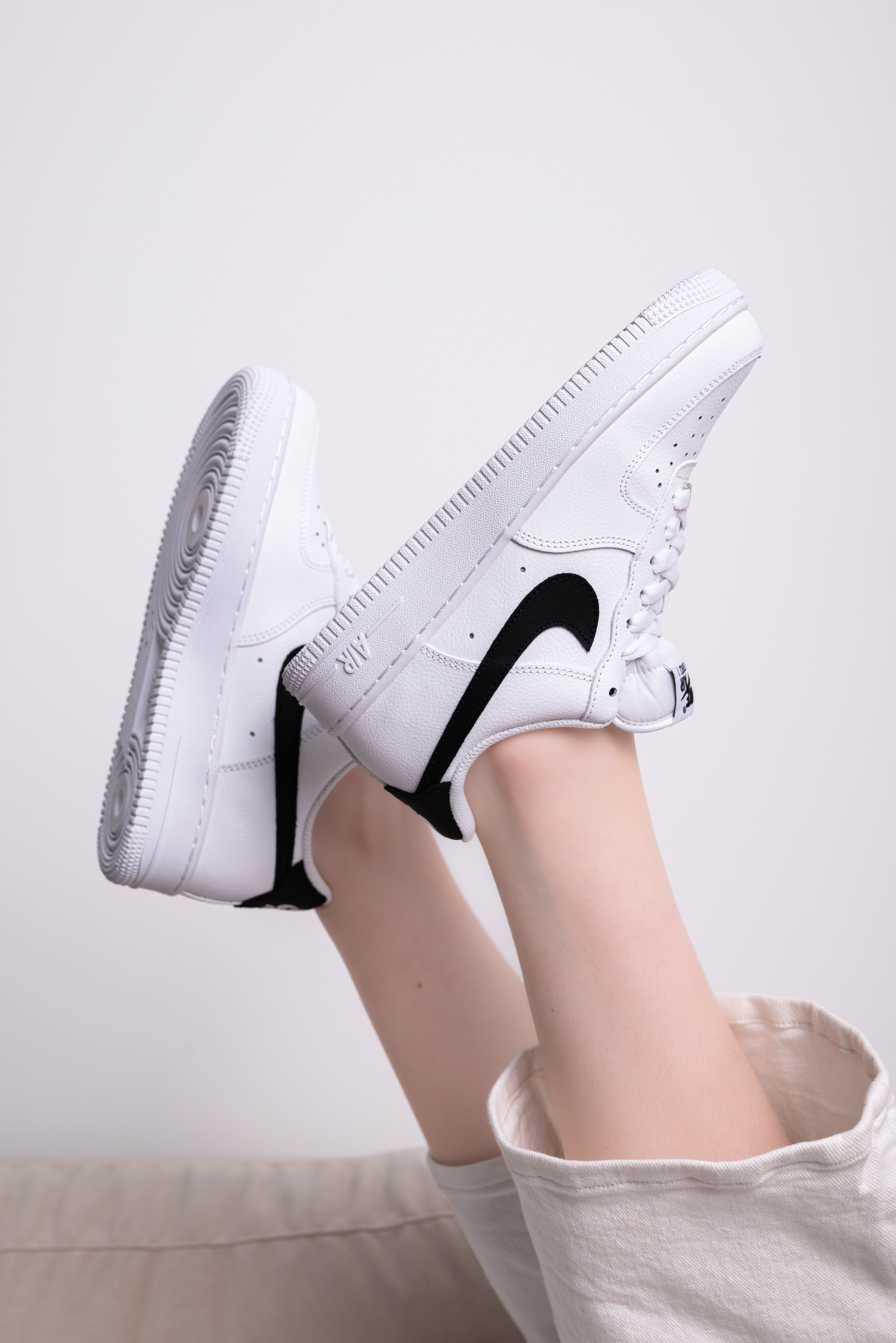 Кроссовки. Предметный фотограф, фото для маркетплейсов Пятигорск, КМВ