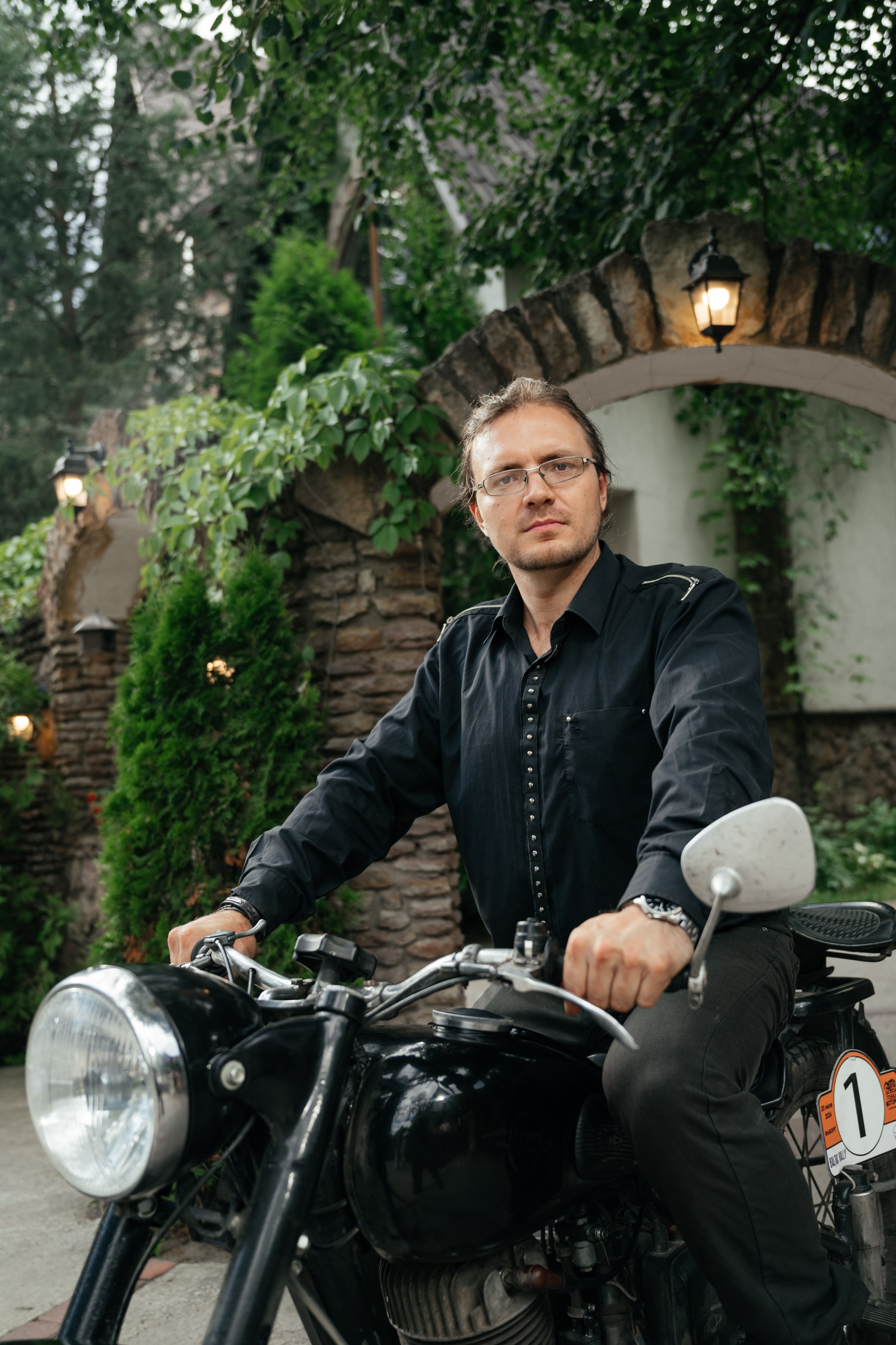 Никита и Фаина. Свадебный и студийный фотограф Ирина Котикова