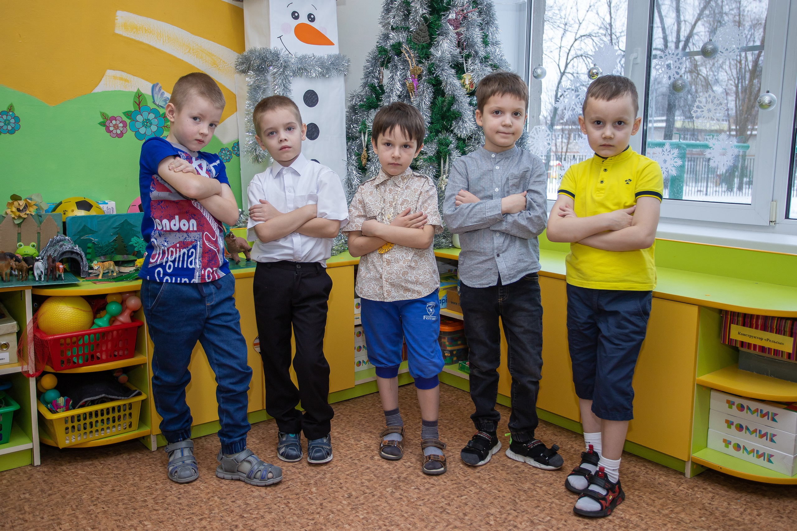 Сюжетные фотографии. Выпускные альбомы и фильмы