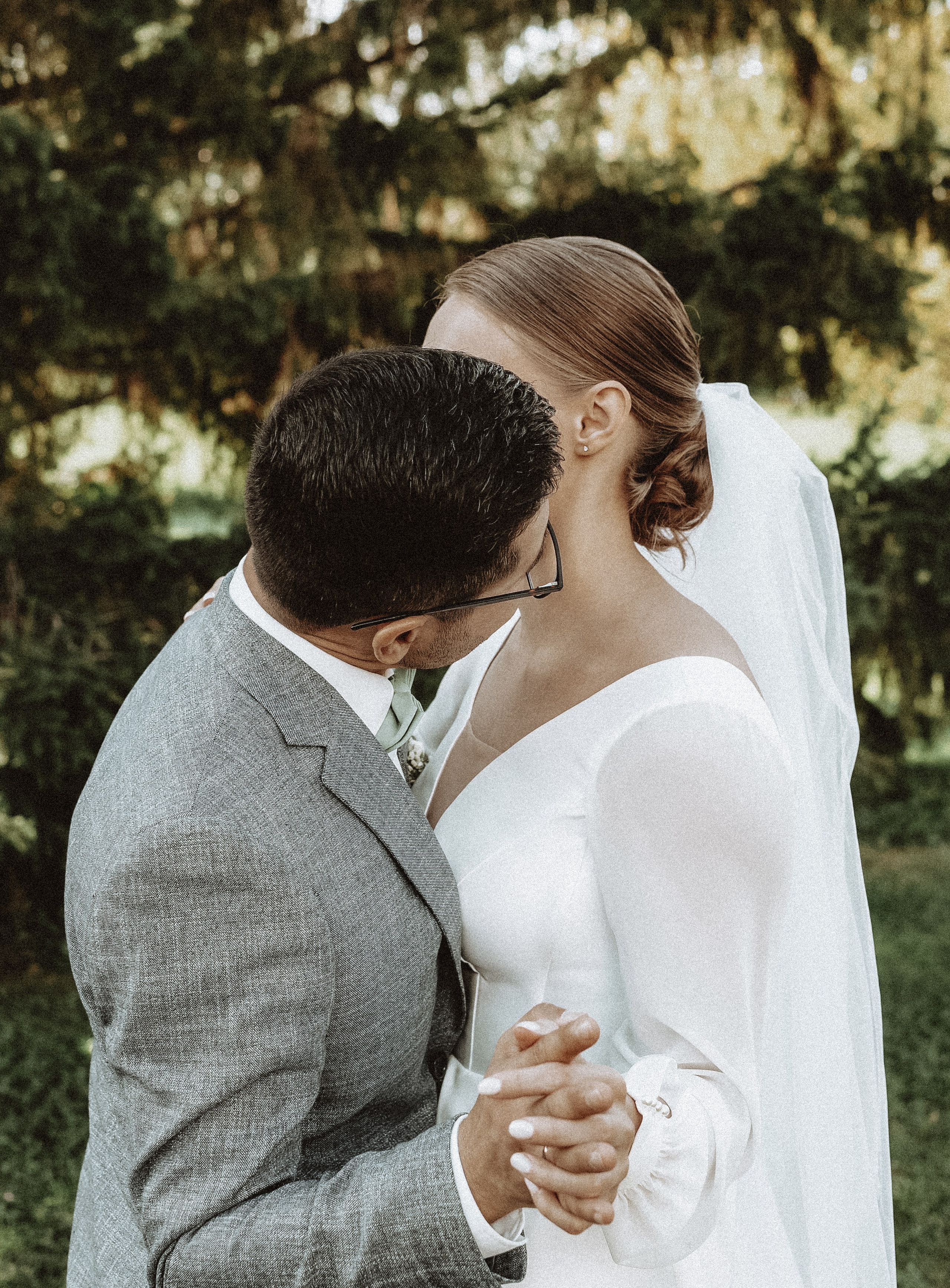 Свадьба в ботаническом саду в новосибирске. Семейный и свадебный фотограф в Новосибирске Иванова Яна