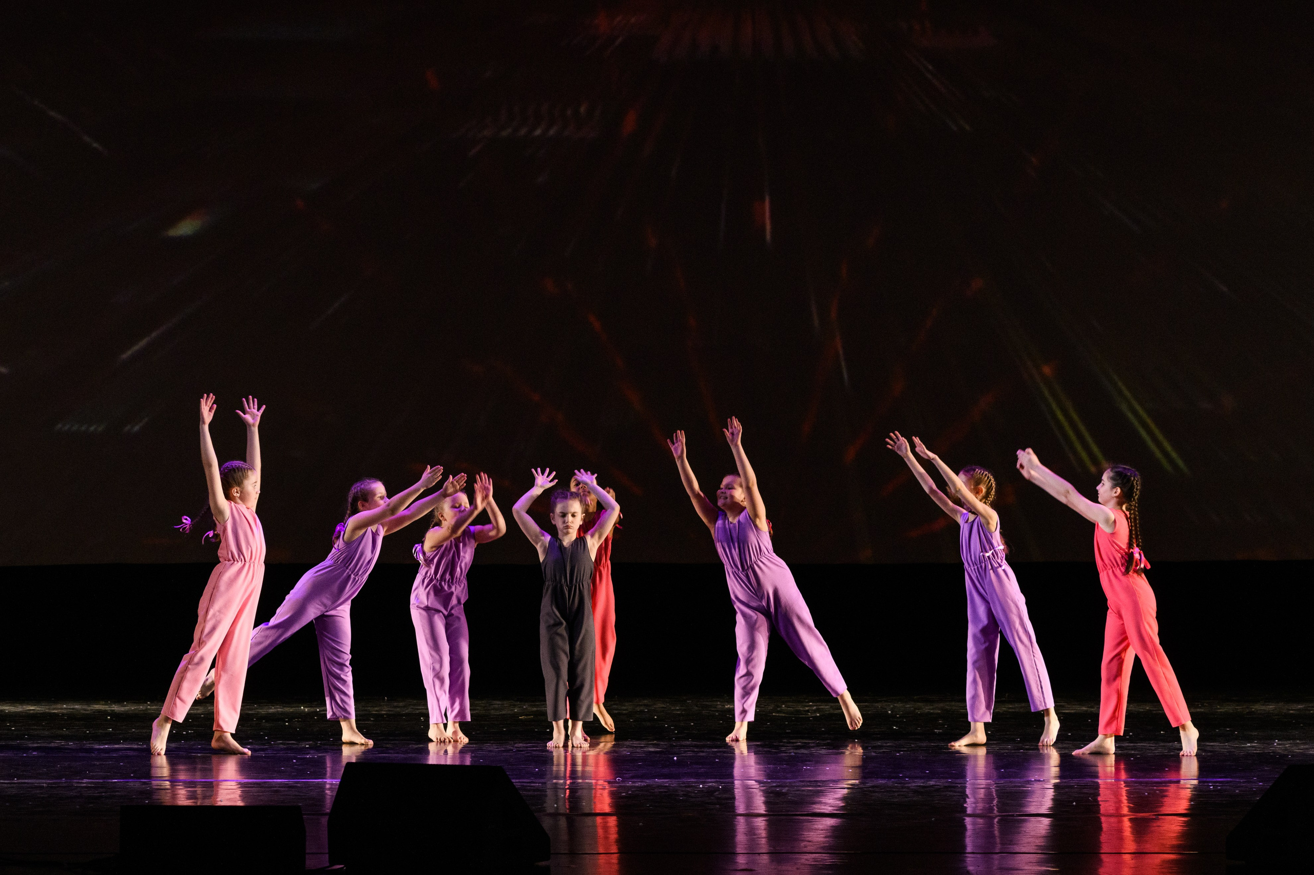 23 апреля, часть 2, БКЗ Октябрьский, г. Санкт-Петербург. Золотое яблочко