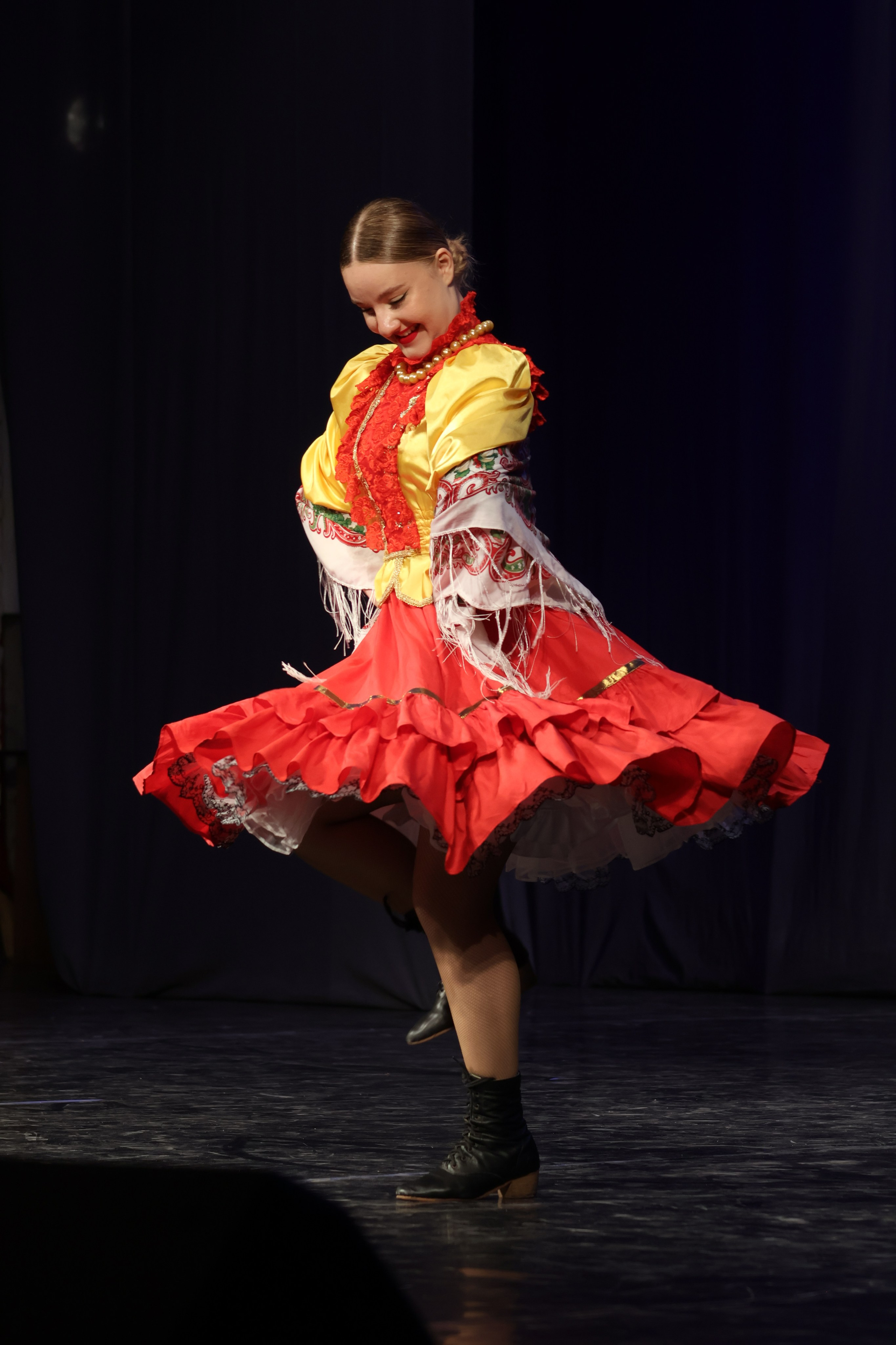 13 апреля, г. Томск. Золотое яблочко