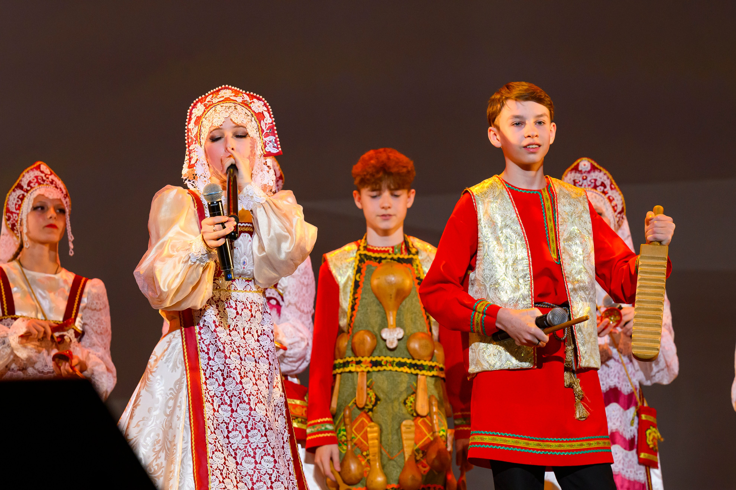 23 апреля, часть 1, БКЗ Октябрьский, г. Санкт-Петербург. Золотое яблочко