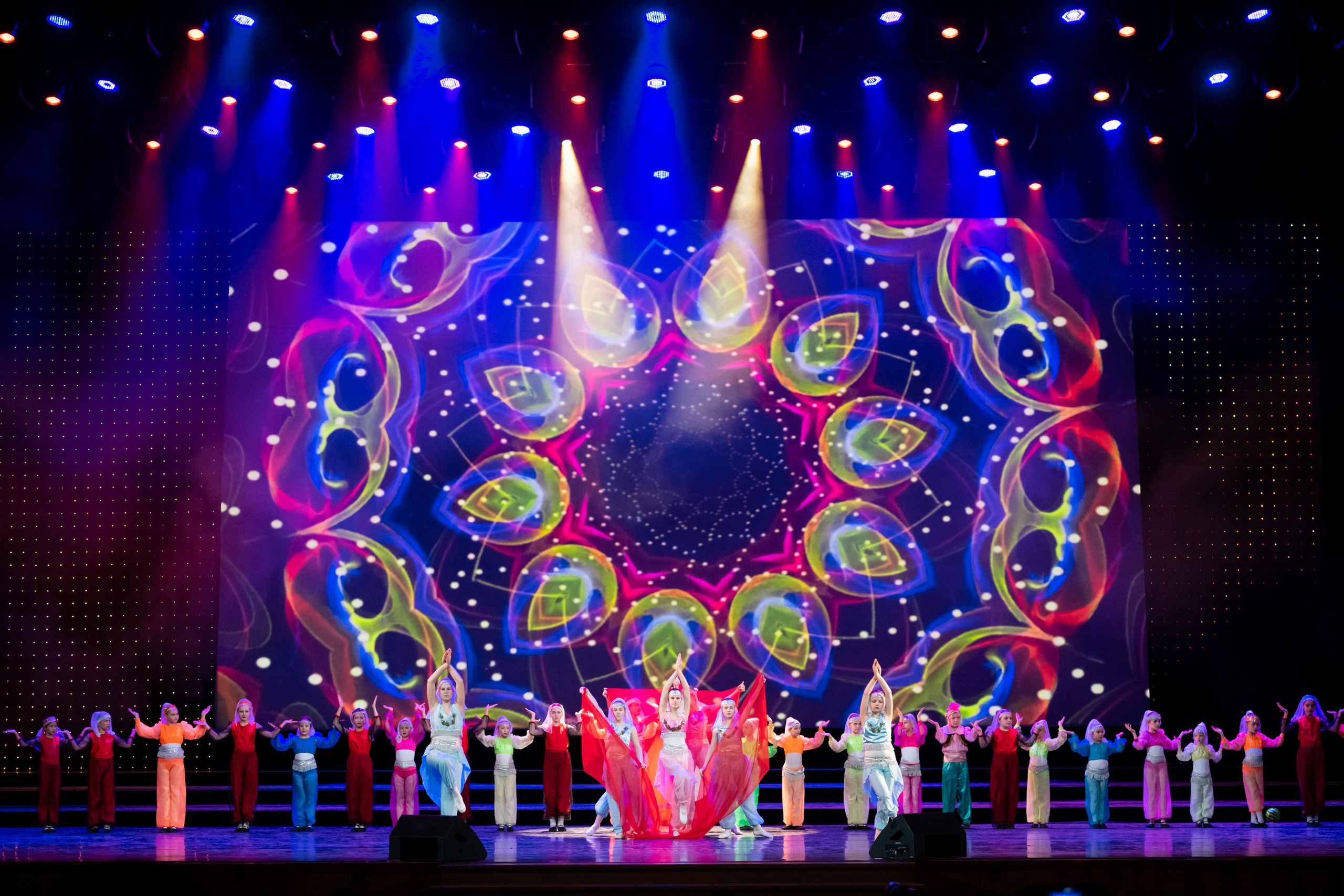 2 февраля, концерт Таланты России, Кремлевский Дворец. Золотое яблочко