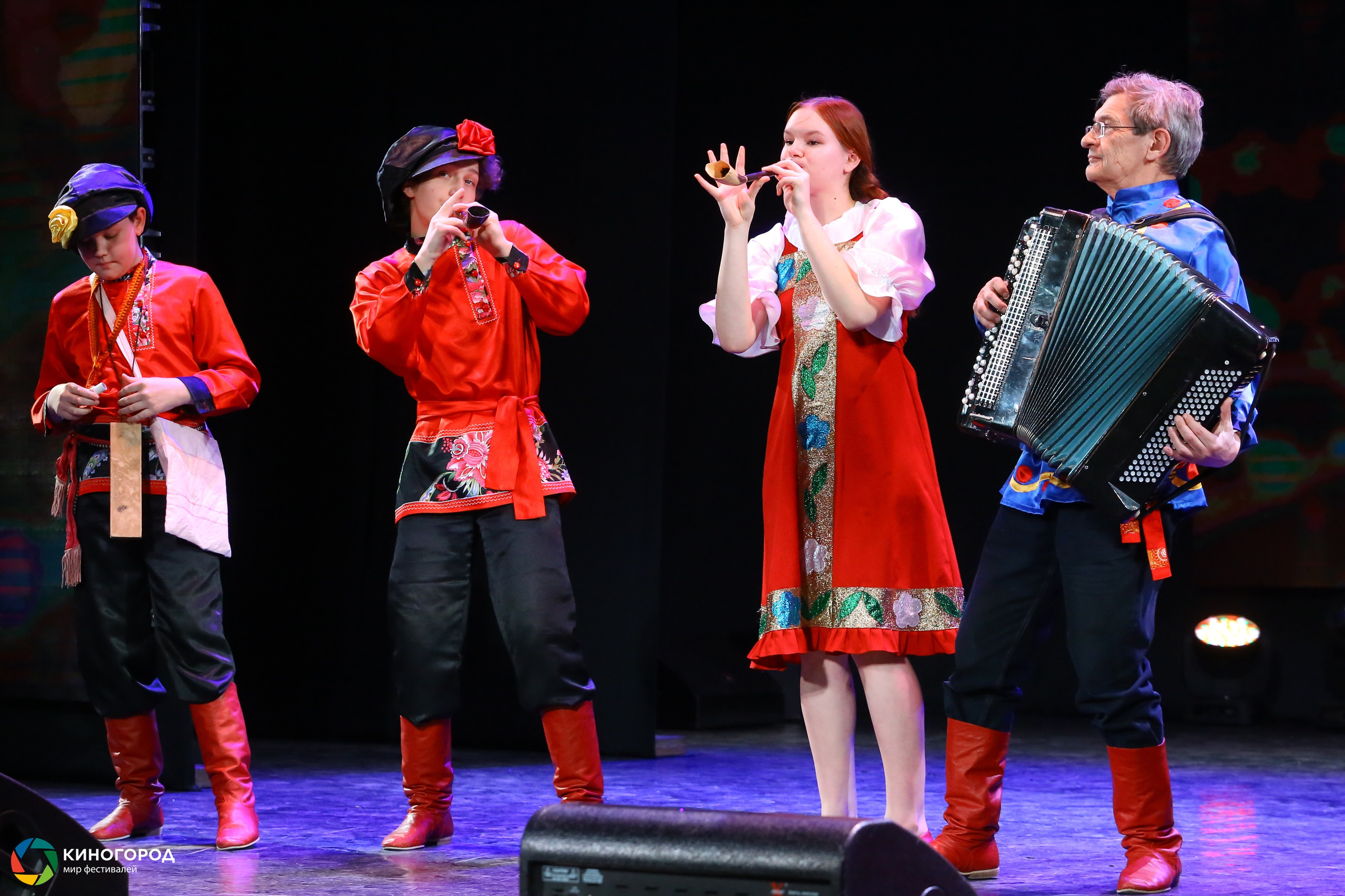 9 марта, конкурс, г. Екатеринбург. Золотое яблочко