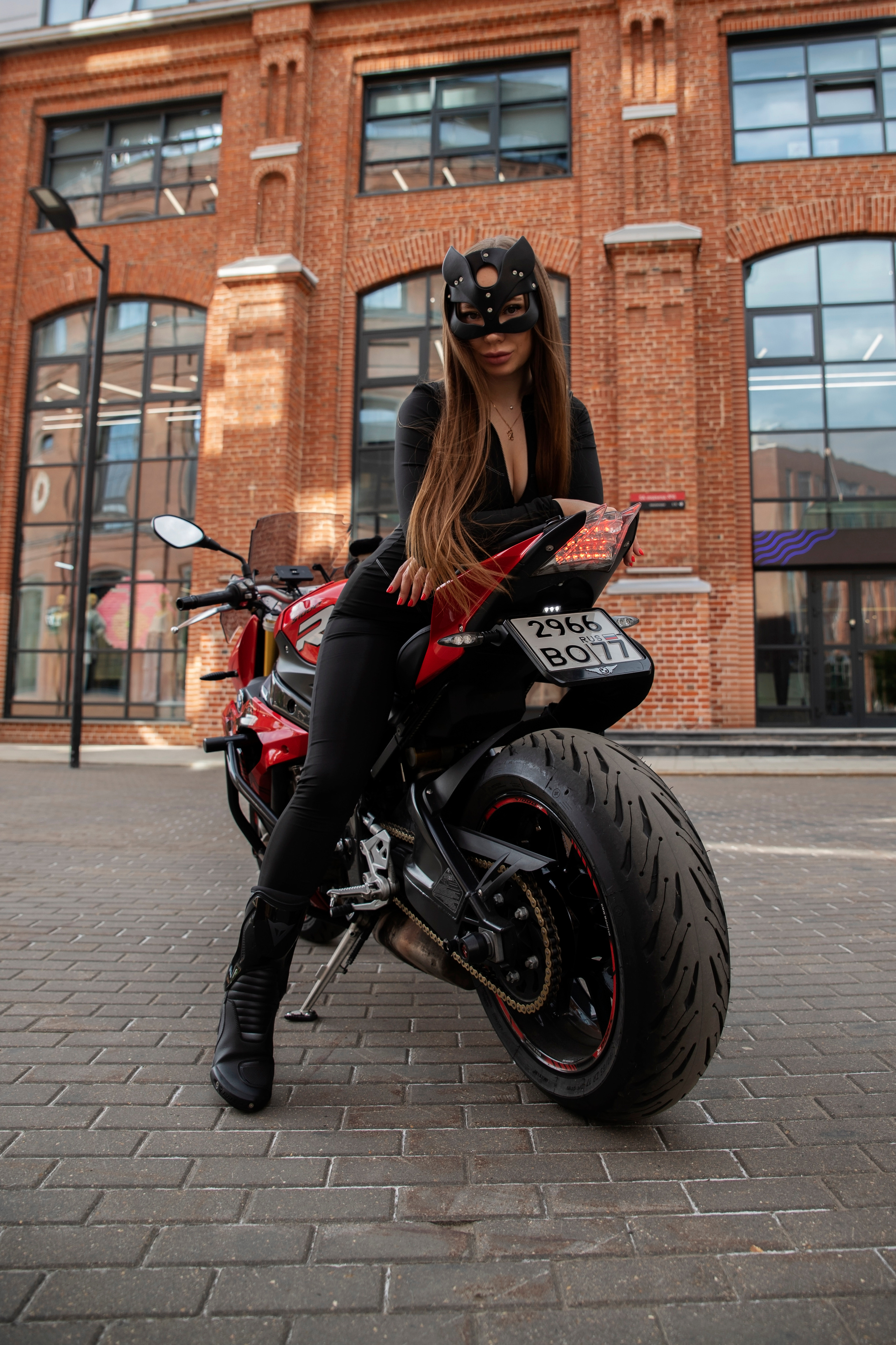 Фотосъемка автомобилей и мотоциклов. Свадебный, детский, семейный, фотограф в Москве Ольга Космос